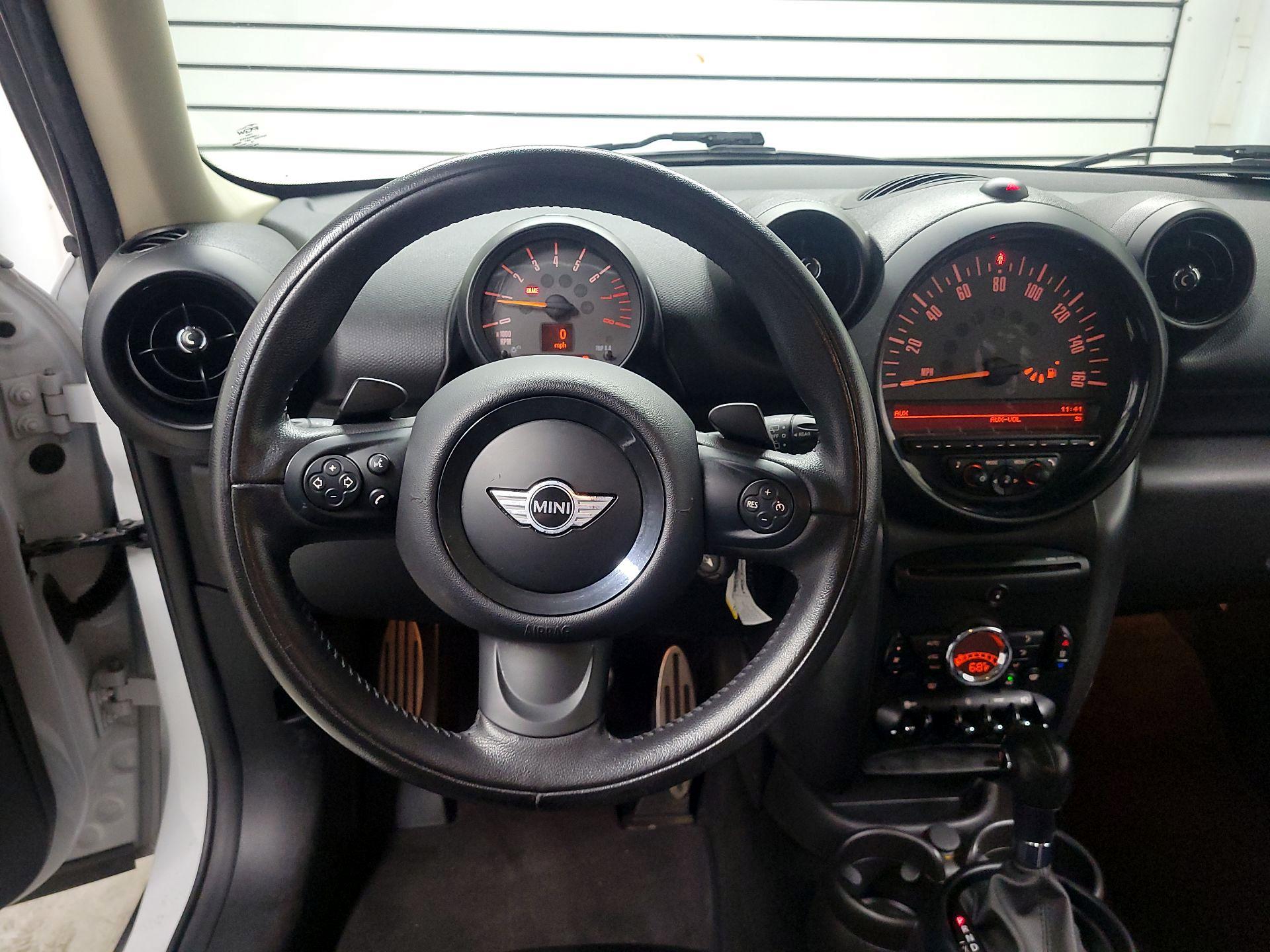 Thumbnail: 2016 MINI Cooper Paceman - 10
