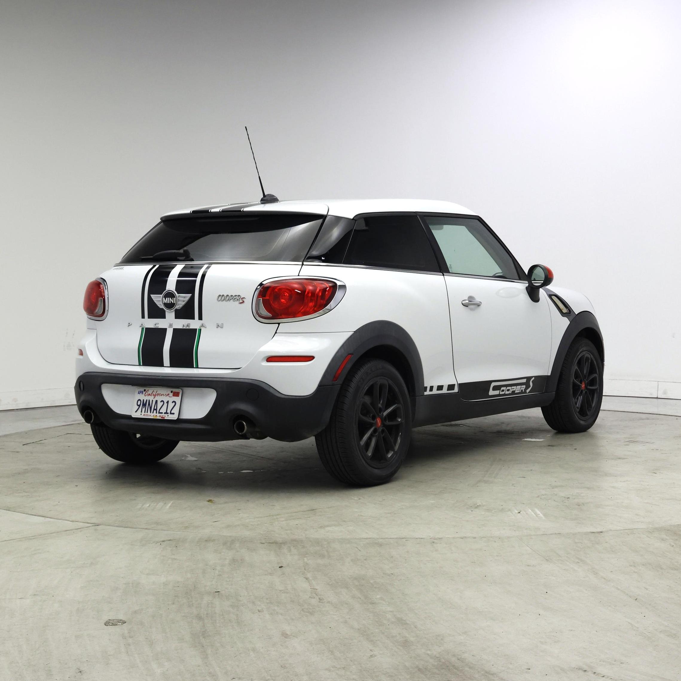 Thumbnail: 2016 MINI Cooper Paceman - 8