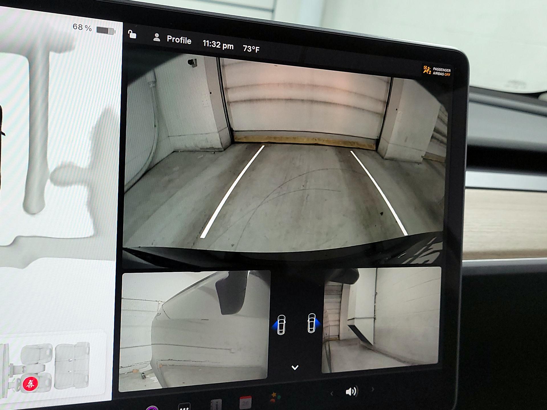 Thumbnail: 2023 Tesla Model 3 - 13