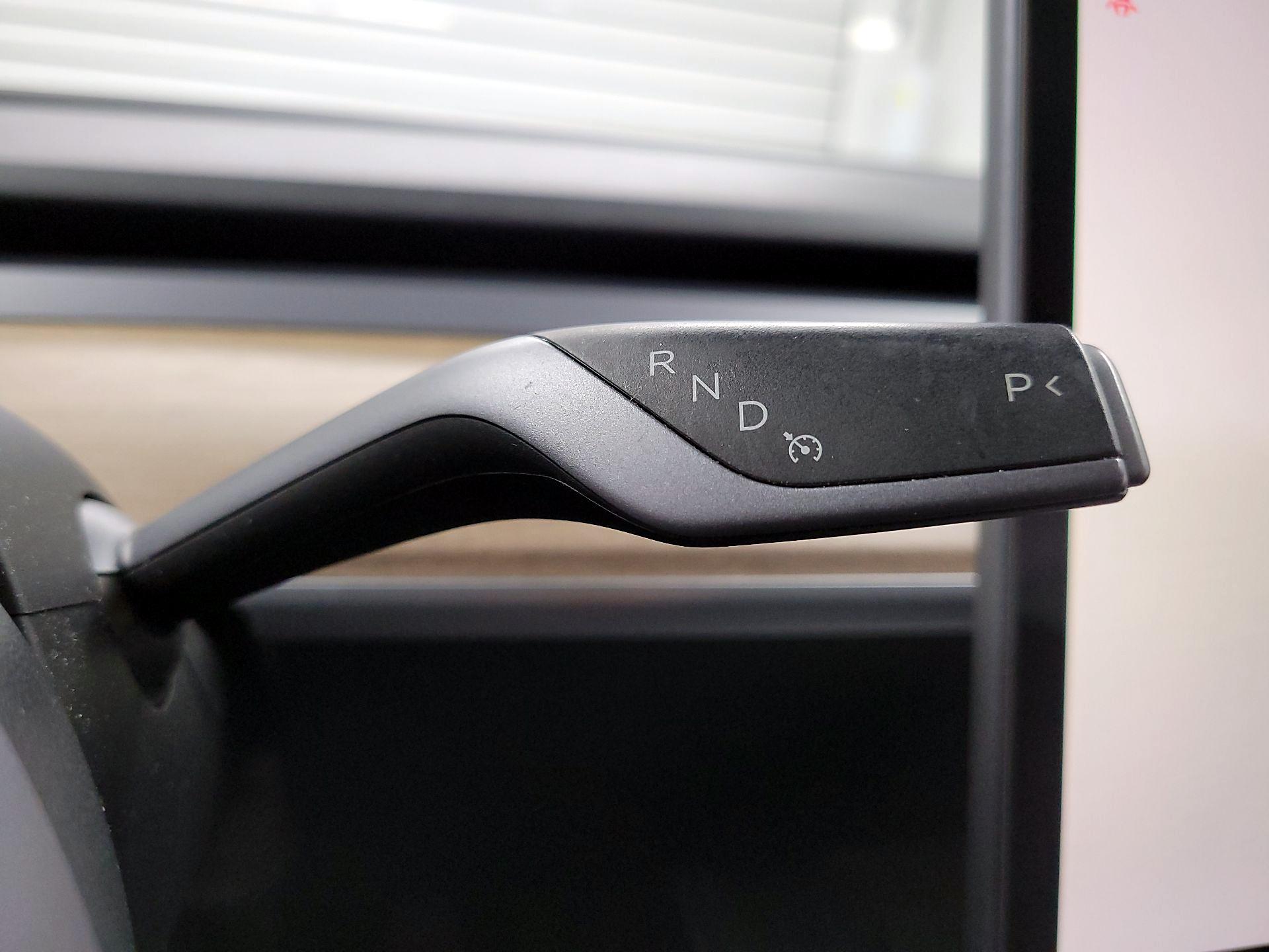 Thumbnail: 2023 Tesla Model 3 - 16