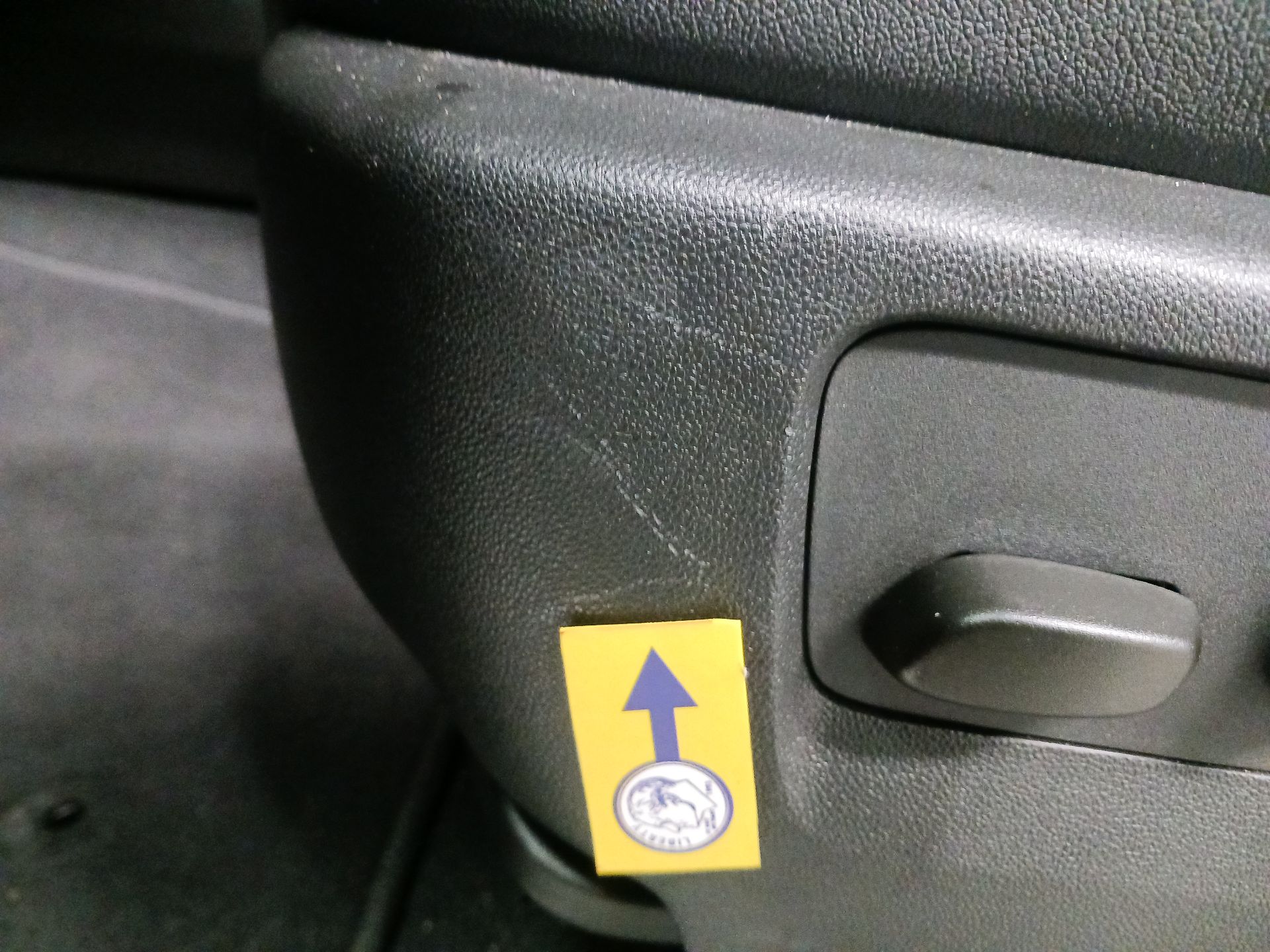 Thumbnail: 2023 Chevrolet Tahoe - 20