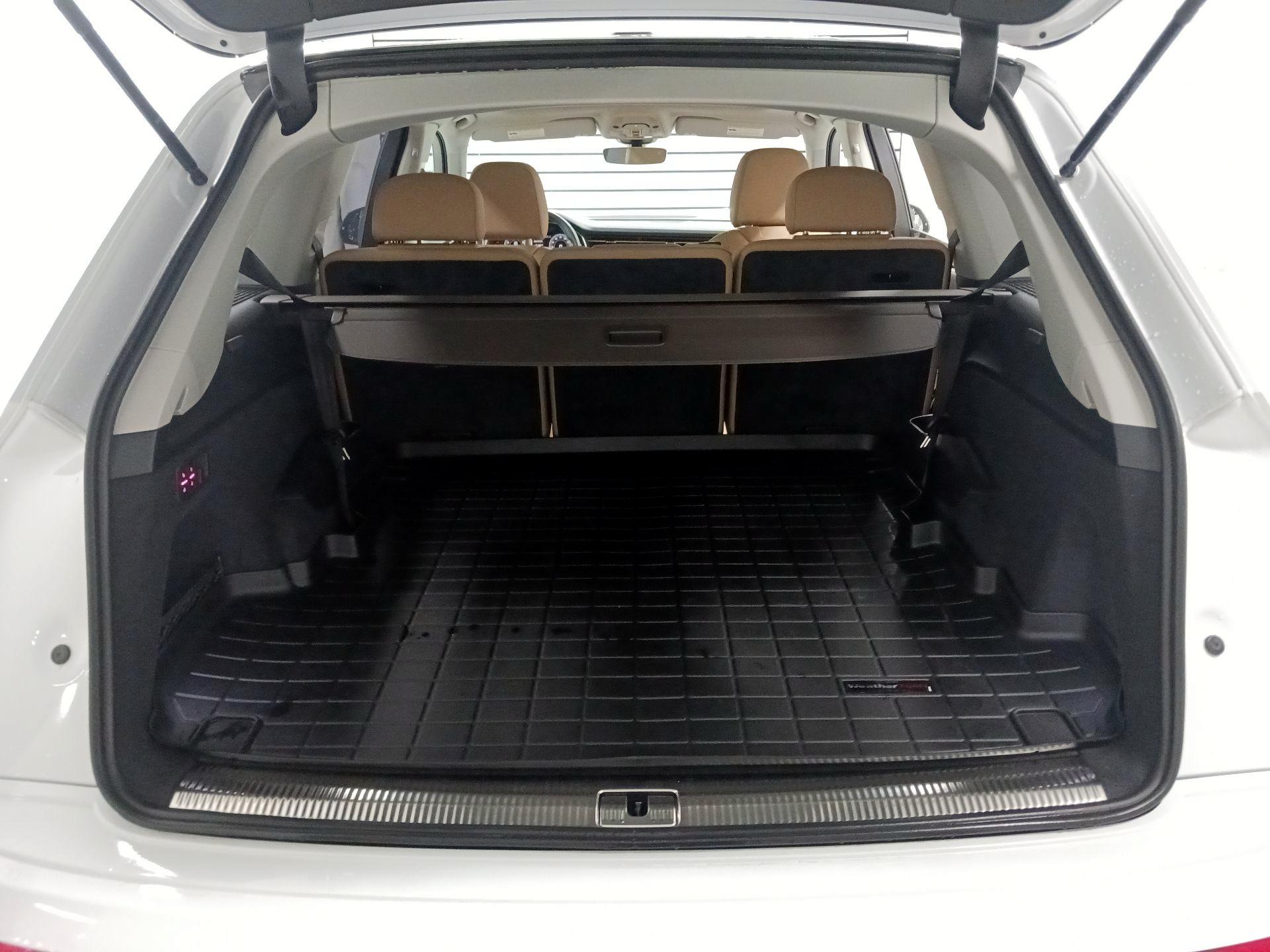 Thumbnail: 2025 Audi Q7 - 20