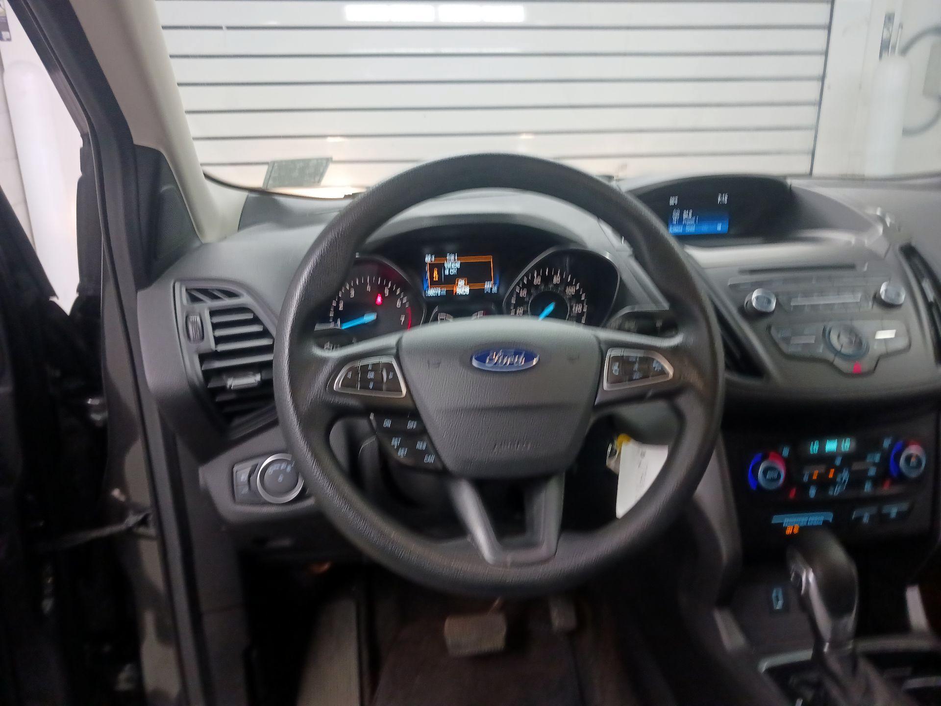 Thumbnail: 2018 Ford Escape - 10