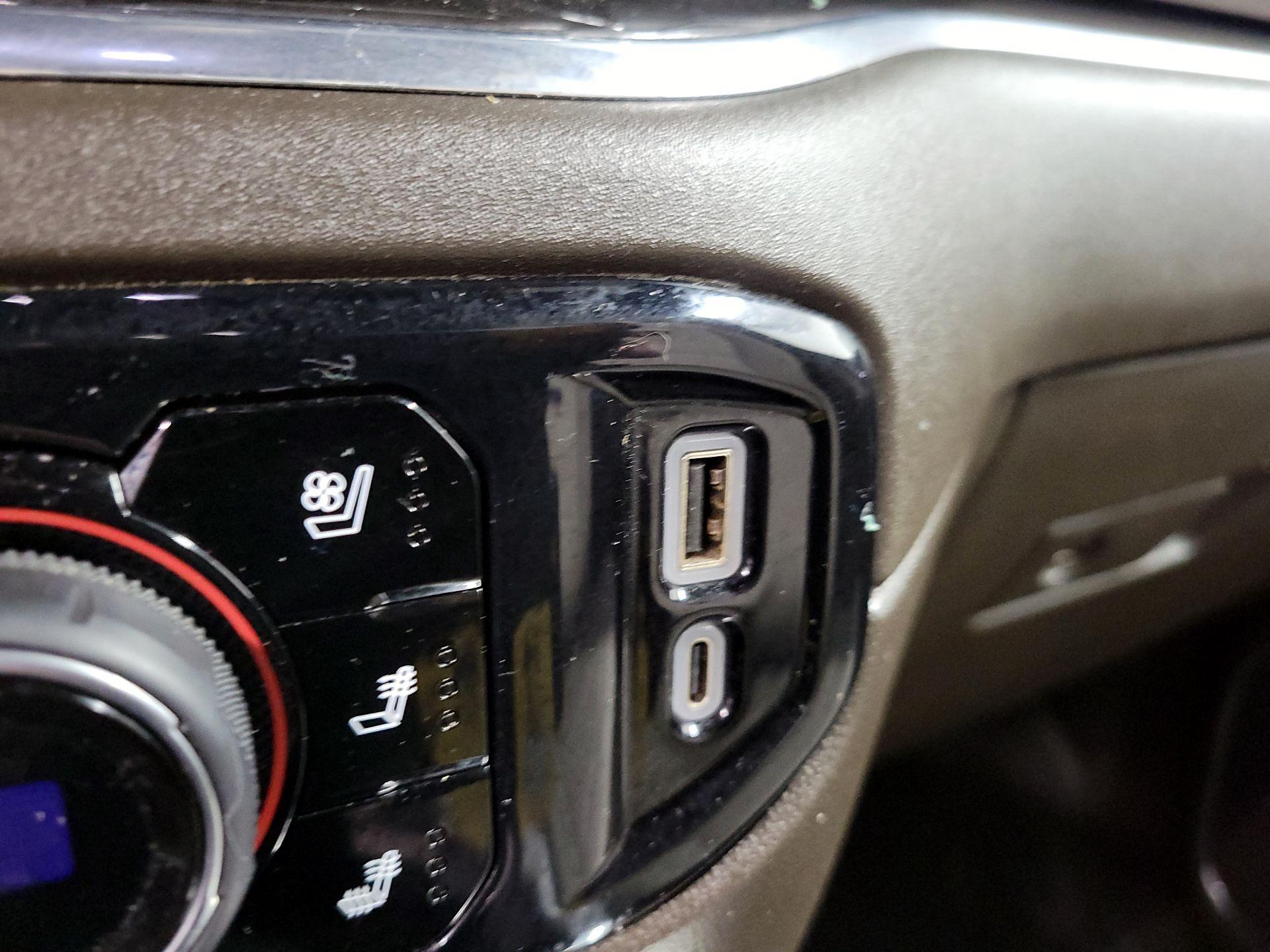 Thumbnail: 2024 Chevrolet Silverado 2500 - 18