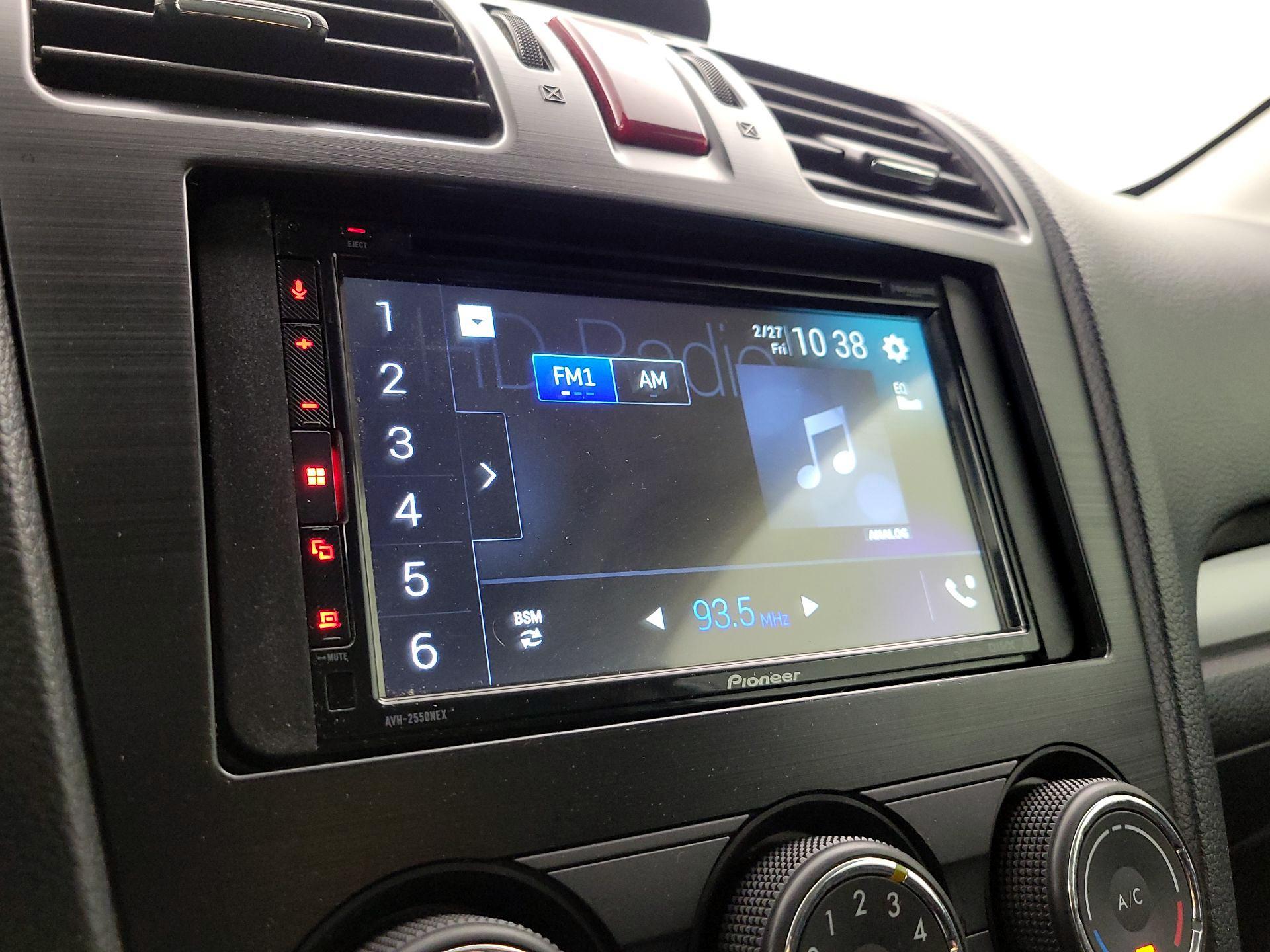 Thumbnail: 2015 Subaru Forester - 15