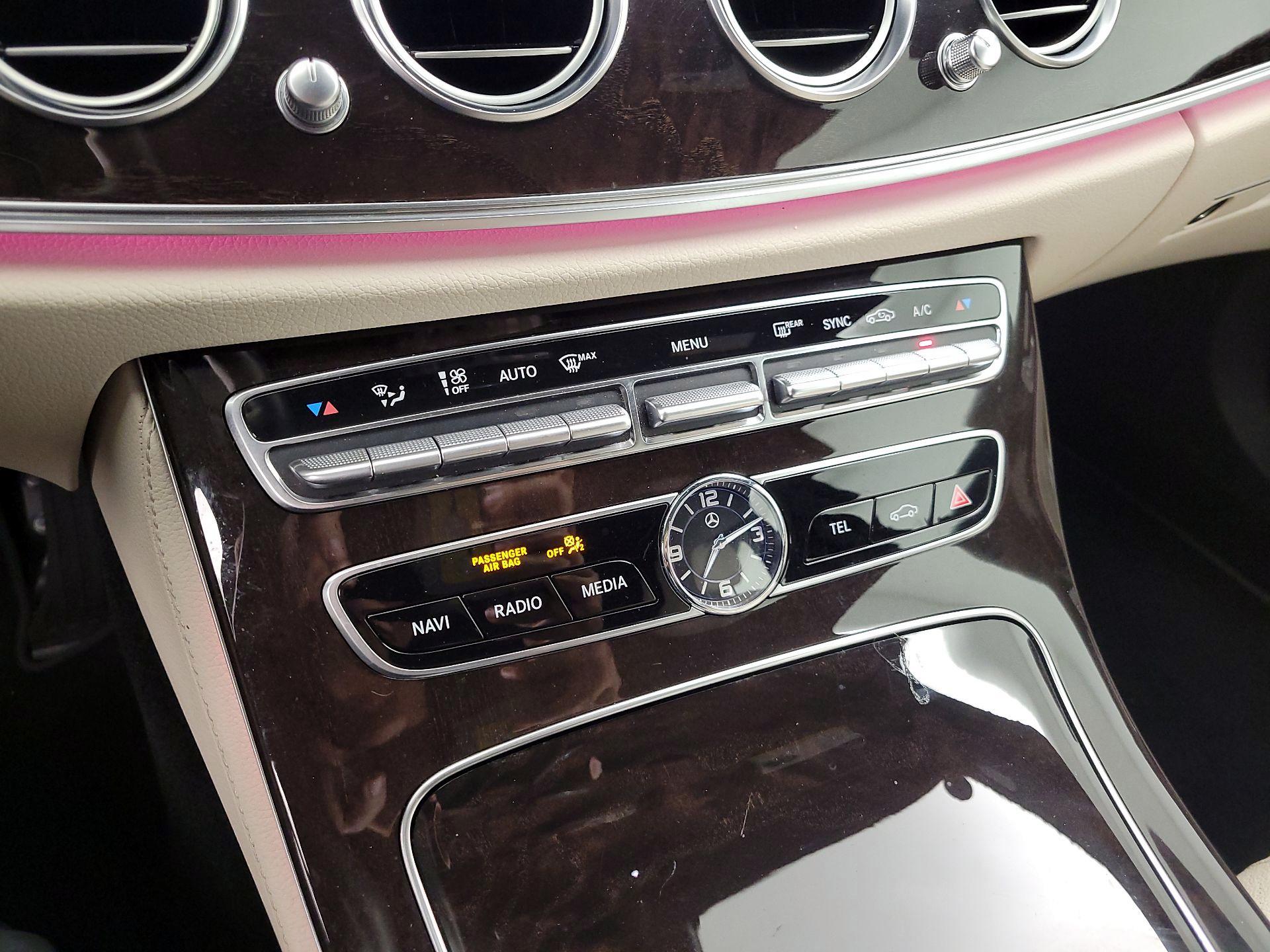 Thumbnail: 2019 Mercedes-Benz E-Class - 17