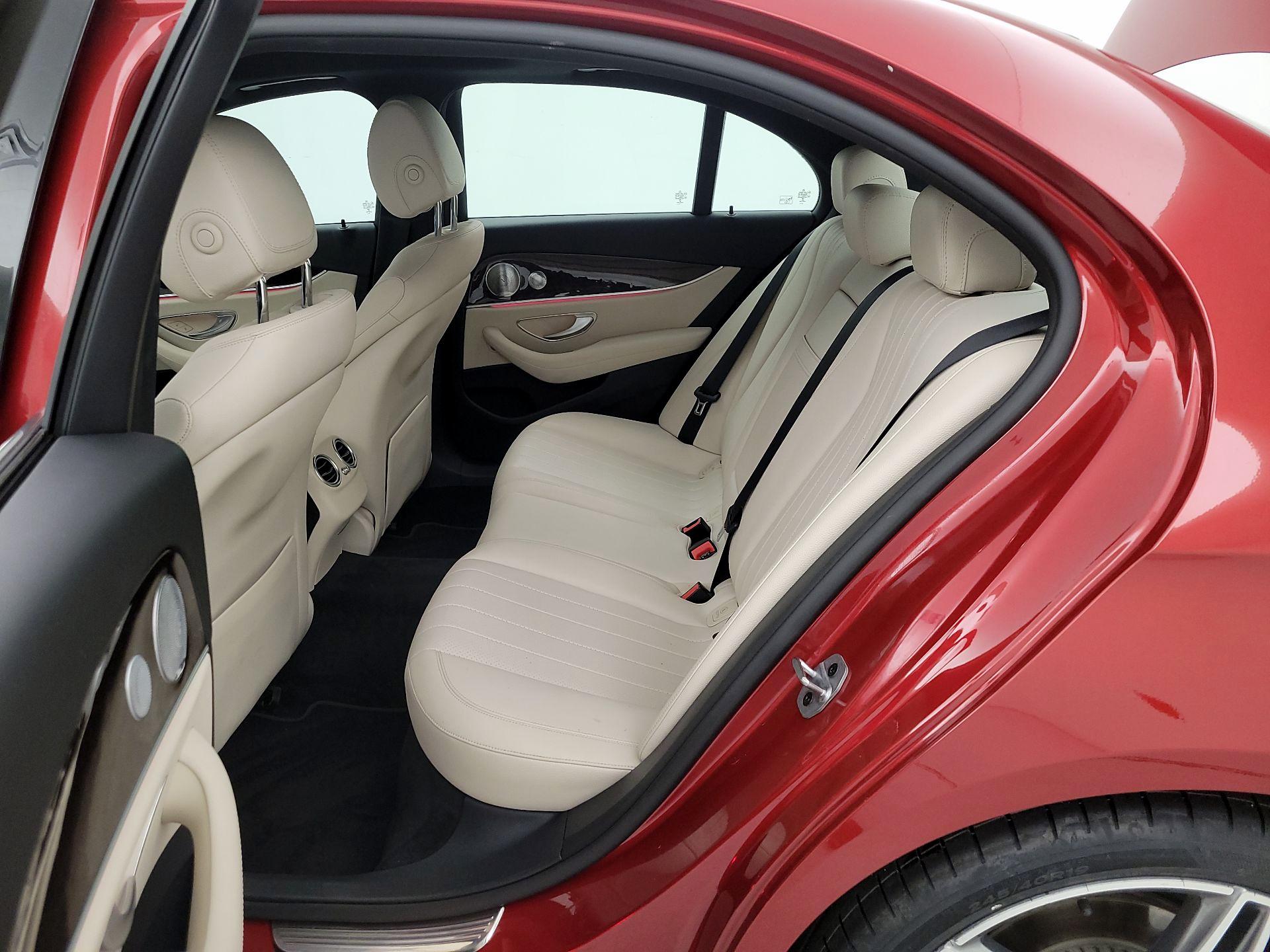 Thumbnail: 2019 Mercedes-Benz E-Class - 20