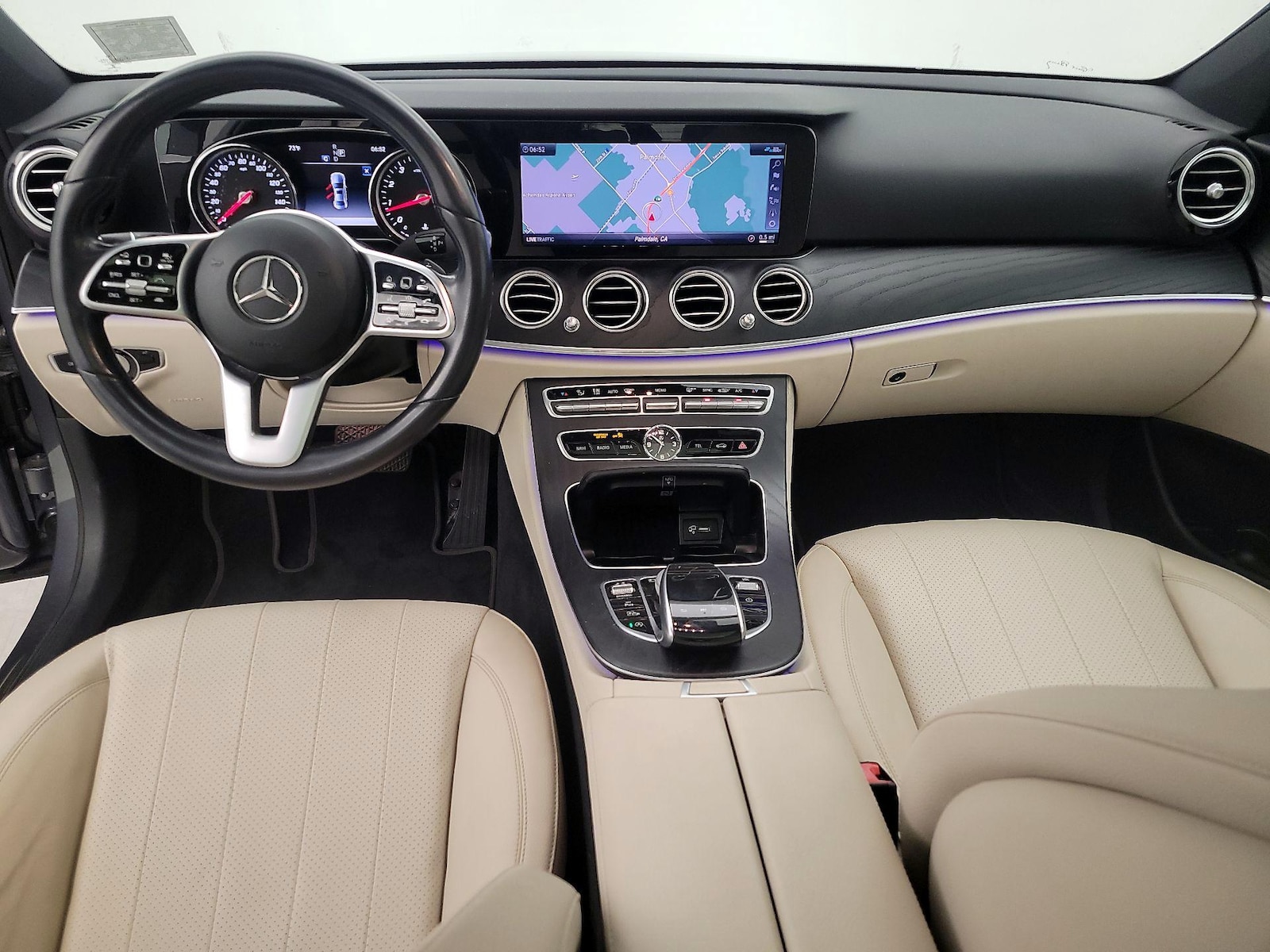2019 Mercedes-Benz E-Class E300 - Photo 8