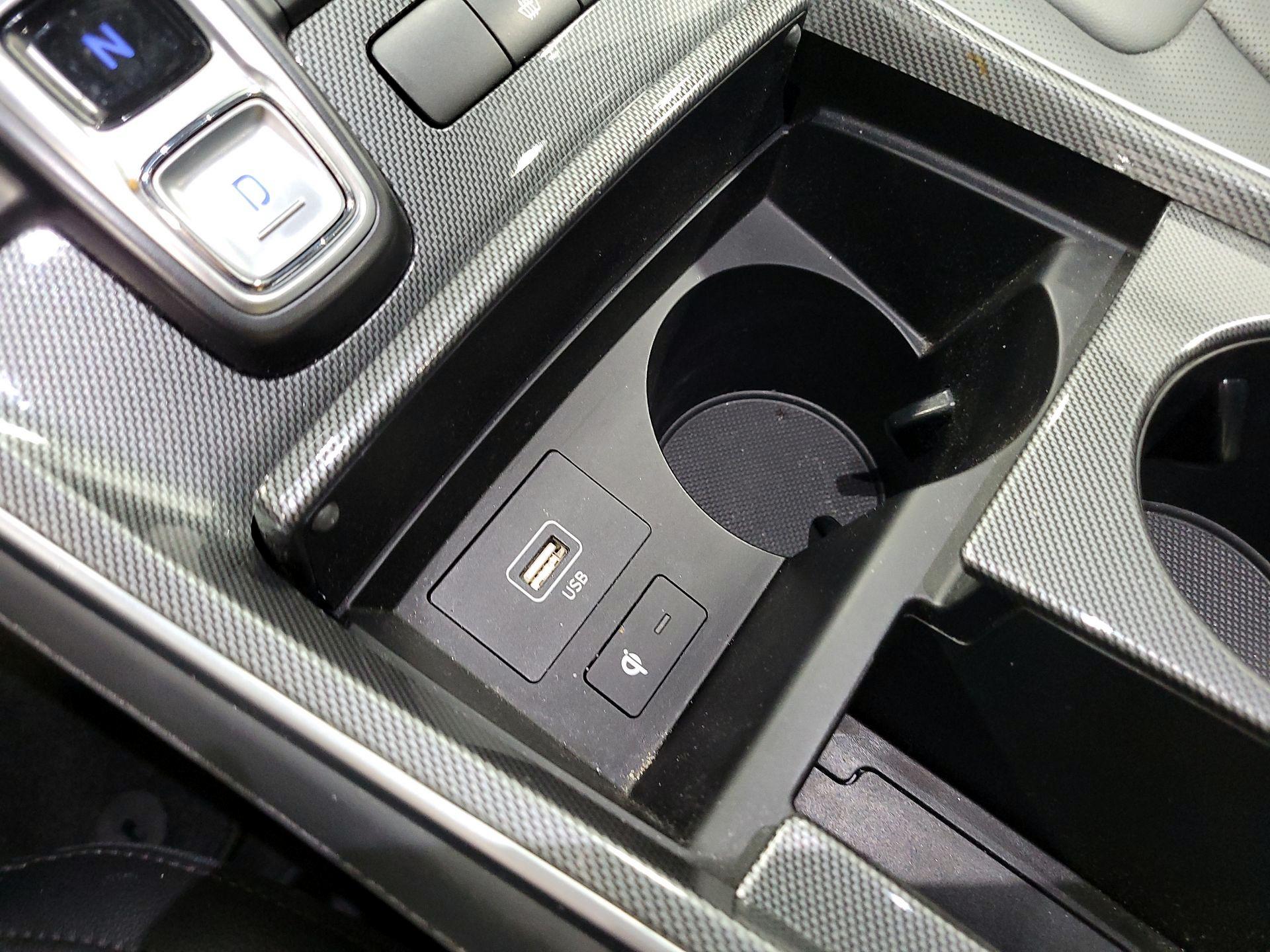 Thumbnail: 2023 Hyundai Santa Fe - 19