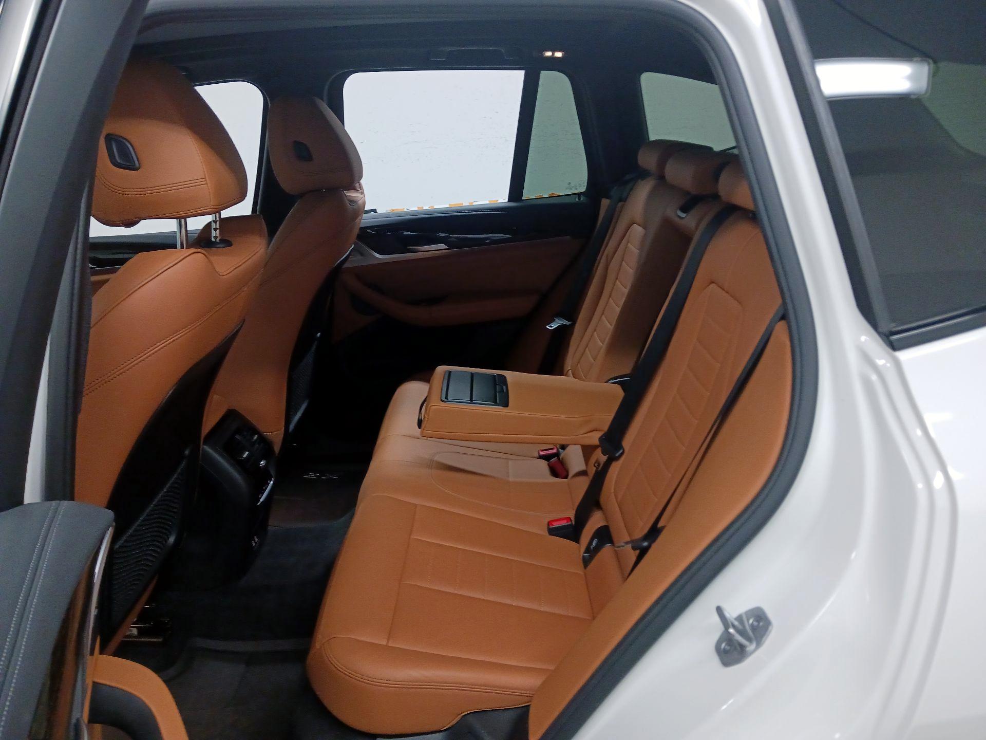 Thumbnail: 2021 BMW X3 - 16