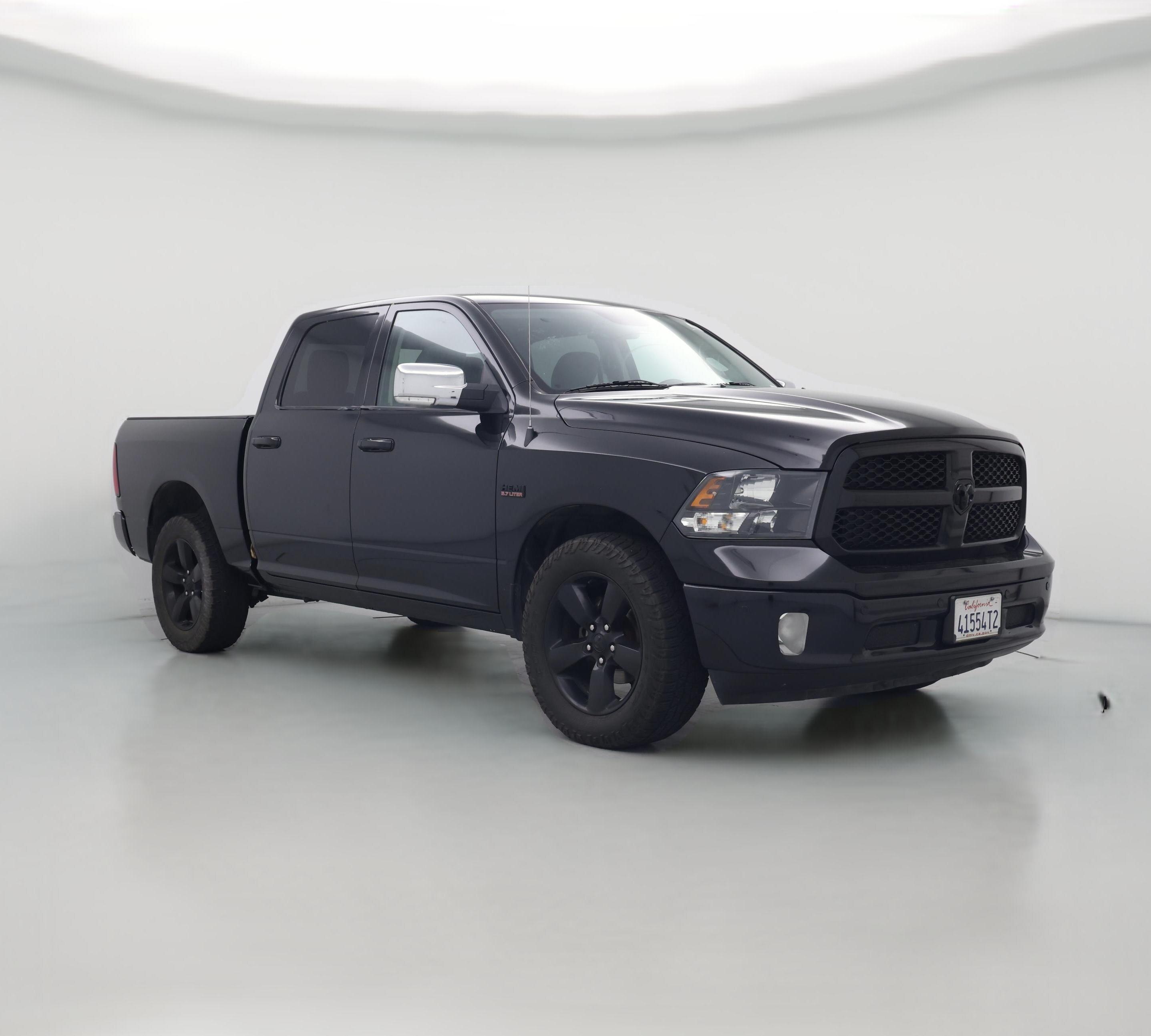 Thumbnail: 2019 RAM 1500 Classic - 1