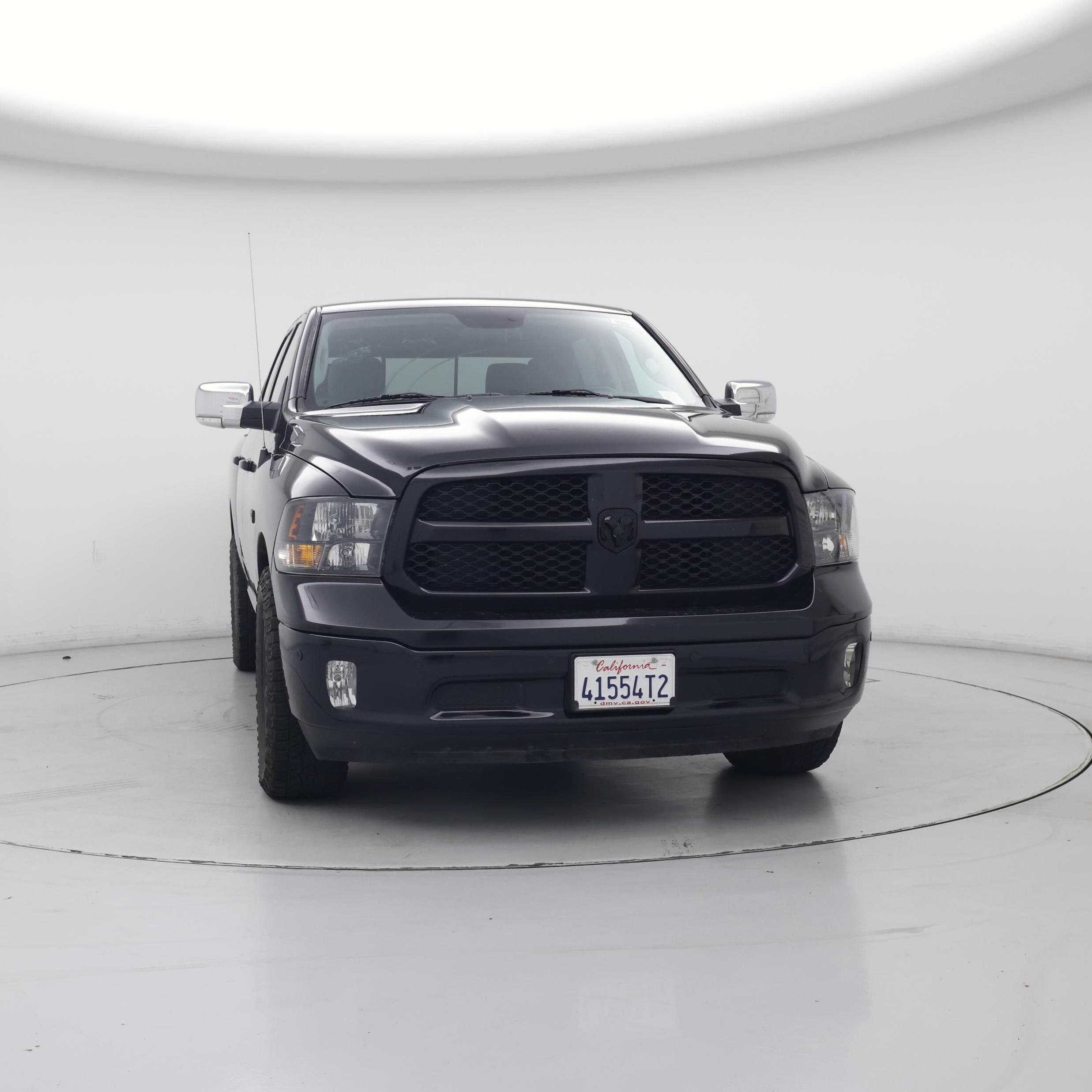 Thumbnail: 2019 RAM 1500 Classic - 5