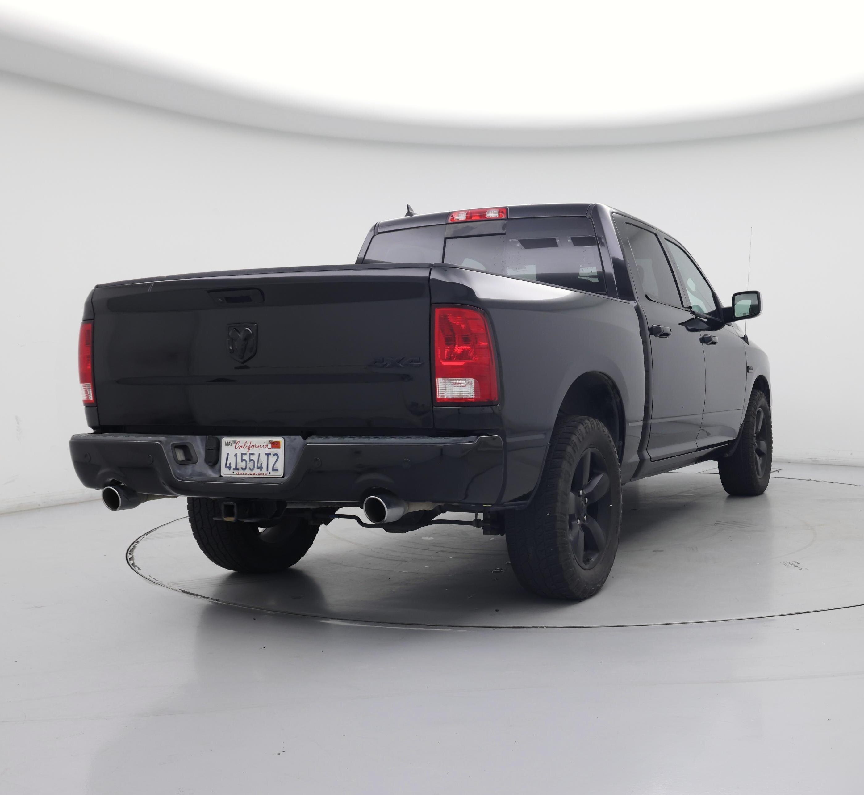 Thumbnail: 2019 RAM 1500 Classic - 8