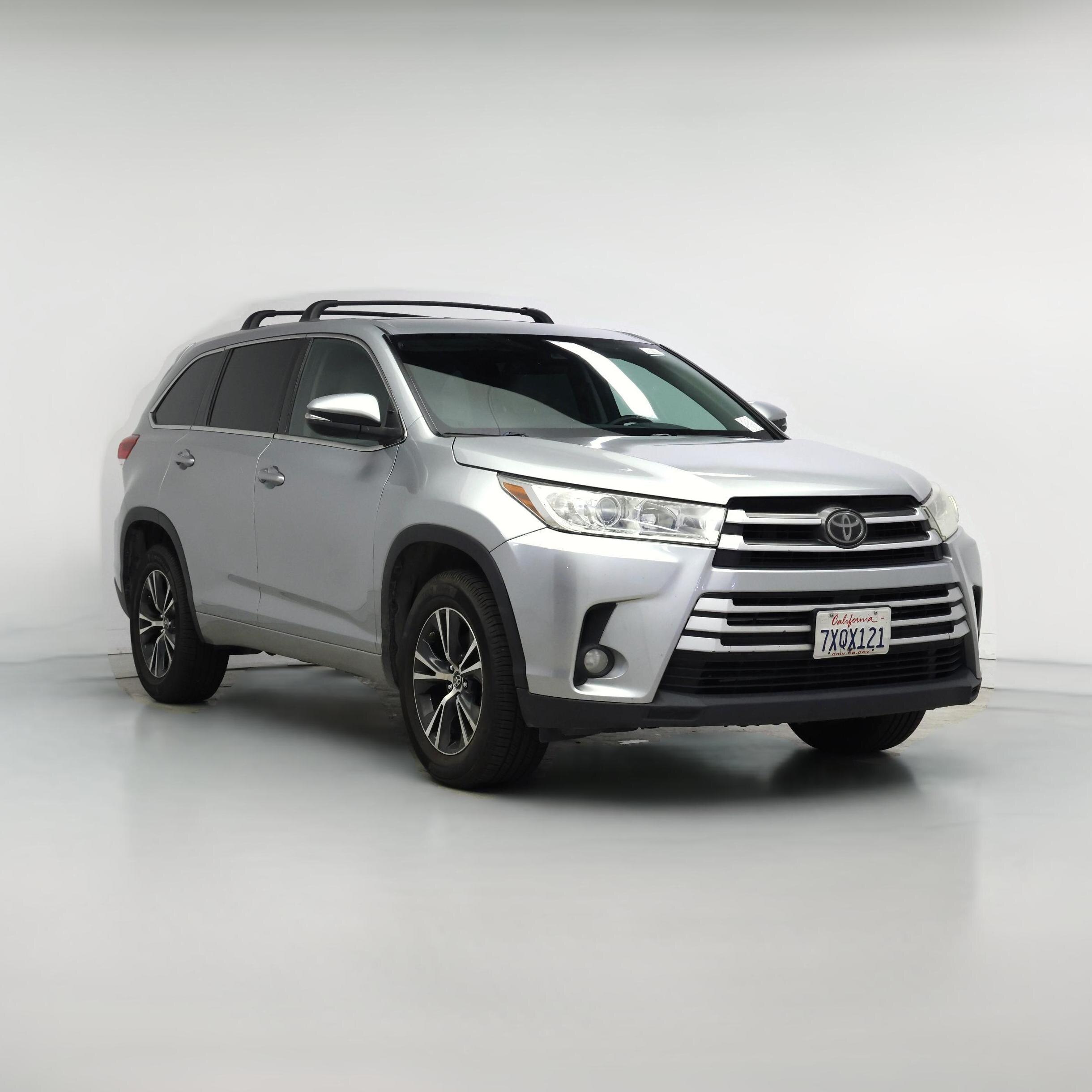 Thumbnail: 2017 Toyota Highlander - 1