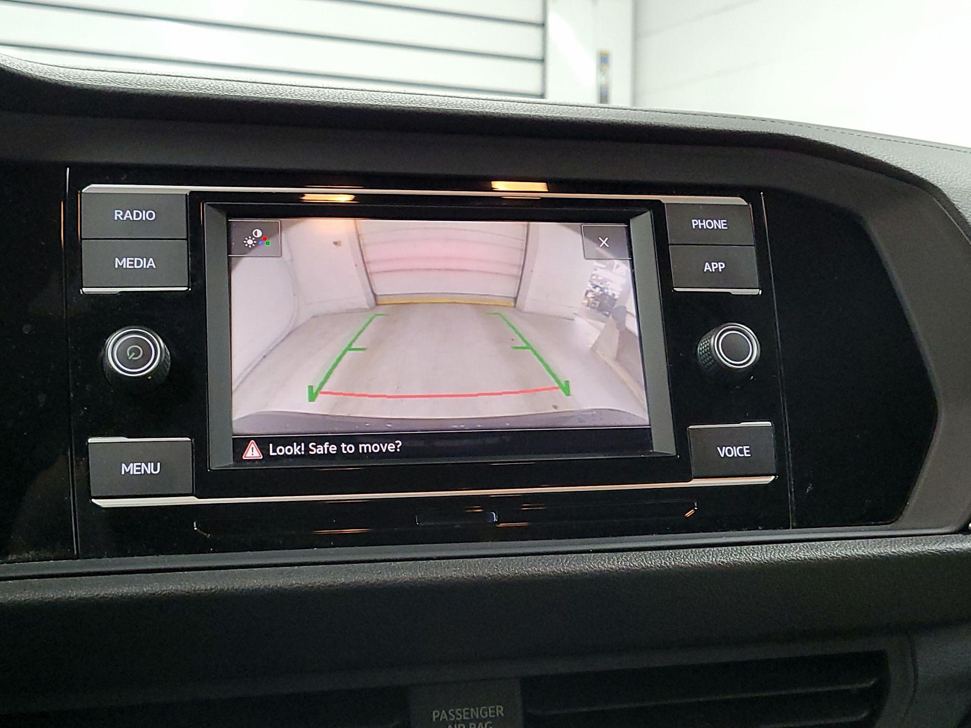 Thumbnail: 2021 Volkswagen Jetta - 14