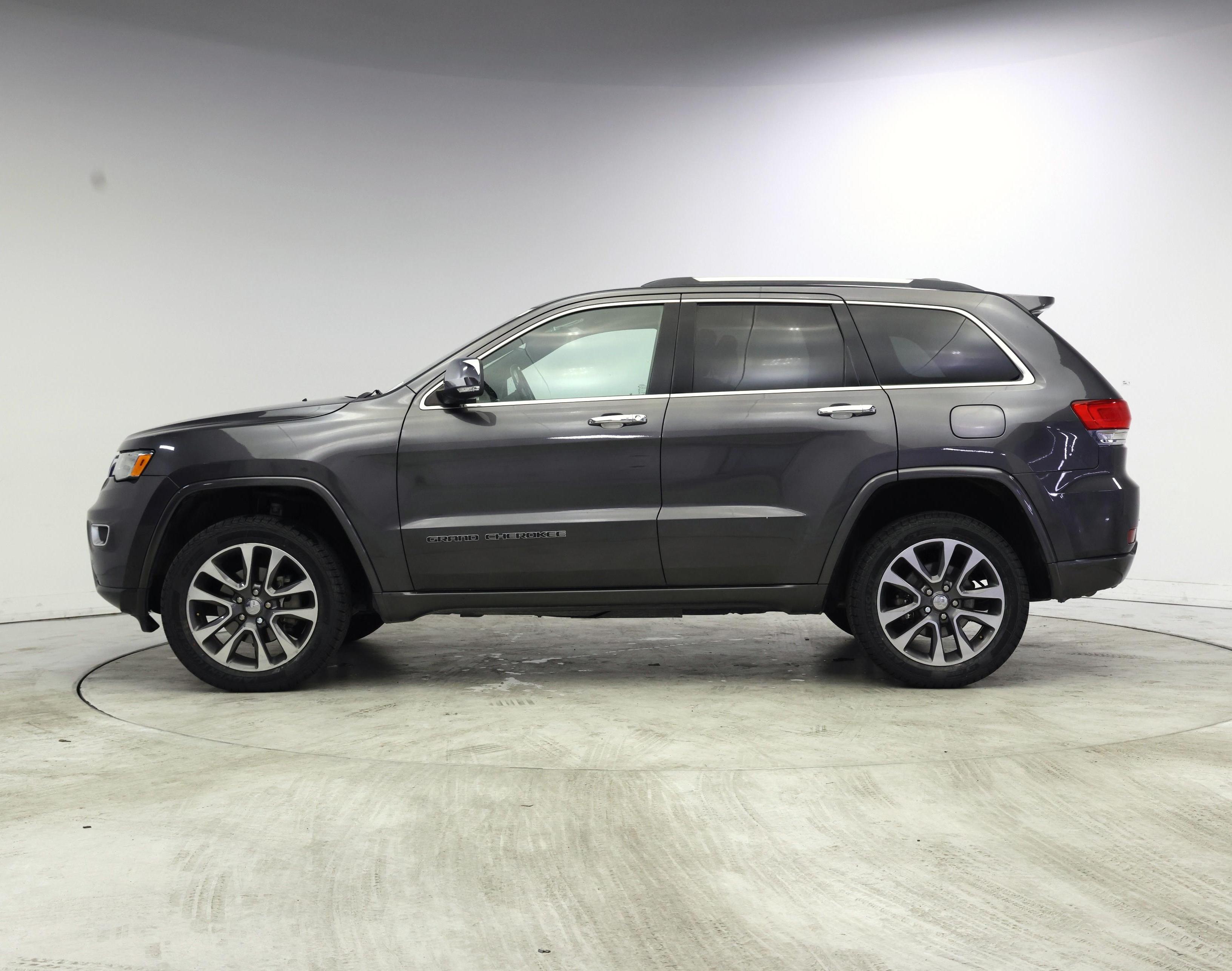 Thumbnail: 2018 Jeep Grand Cherokee - 3