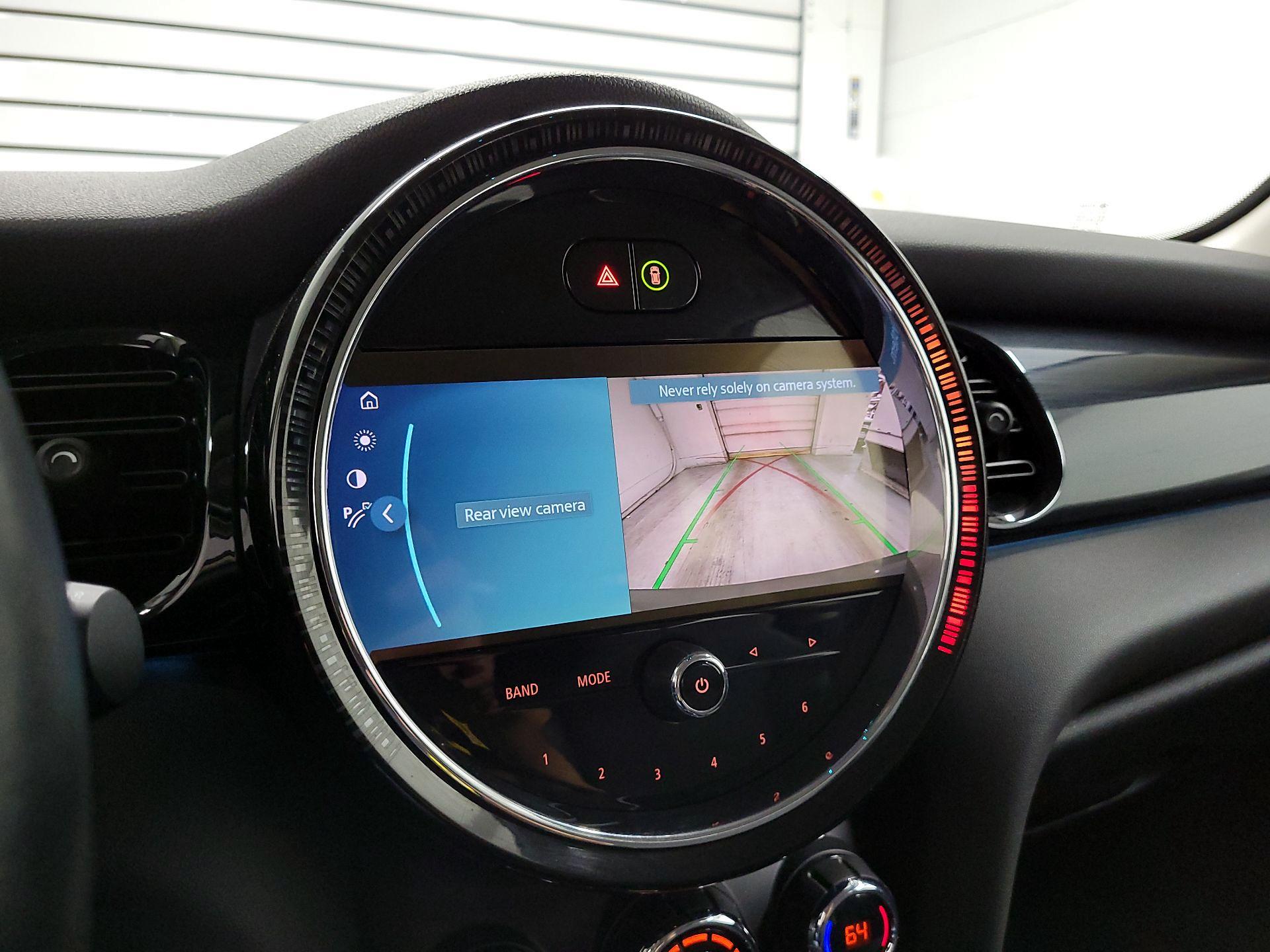 Thumbnail: 2022 MINI Cooper Hardtop - 15