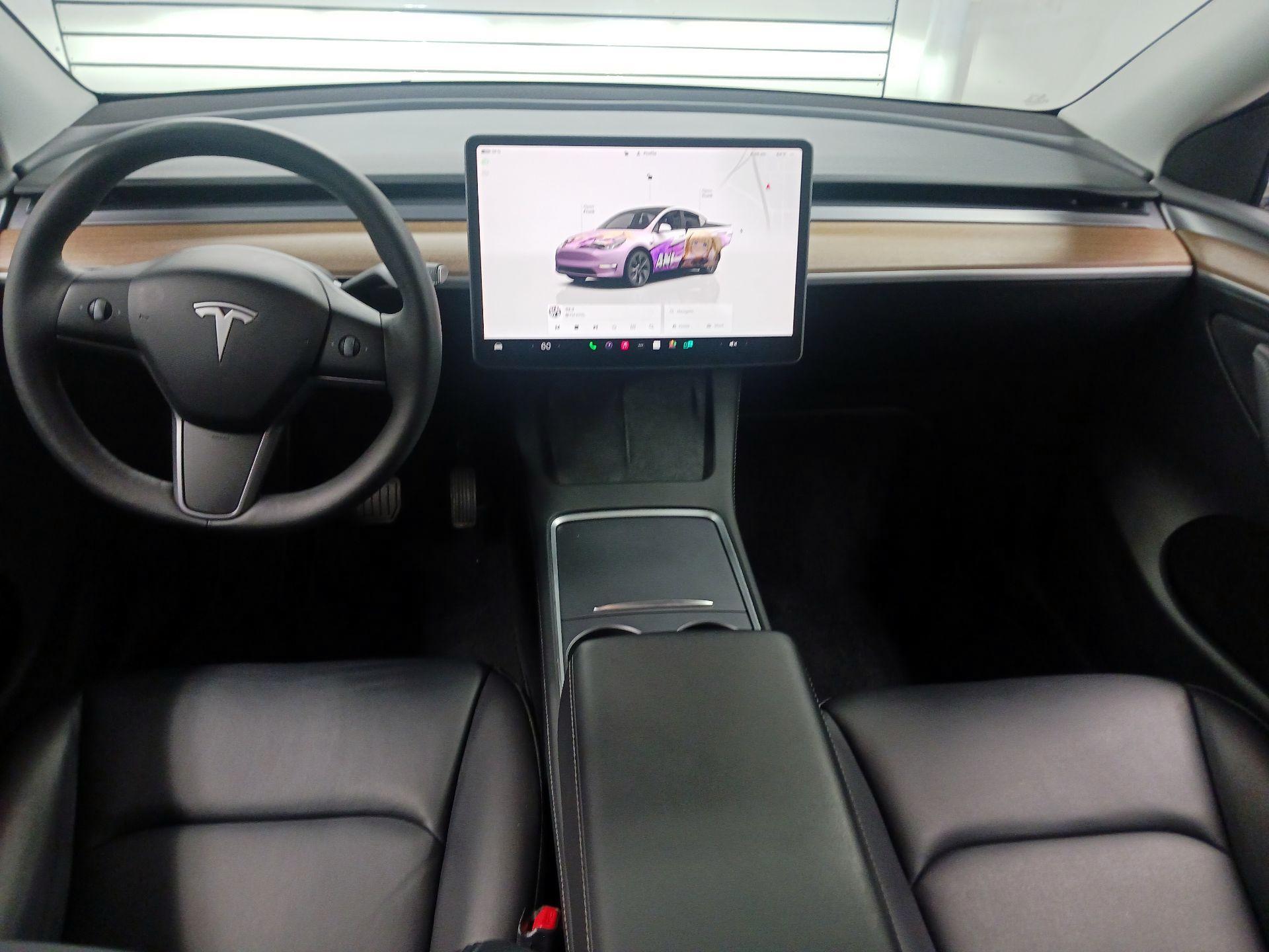 Thumbnail: 2024 Tesla Model Y - 9