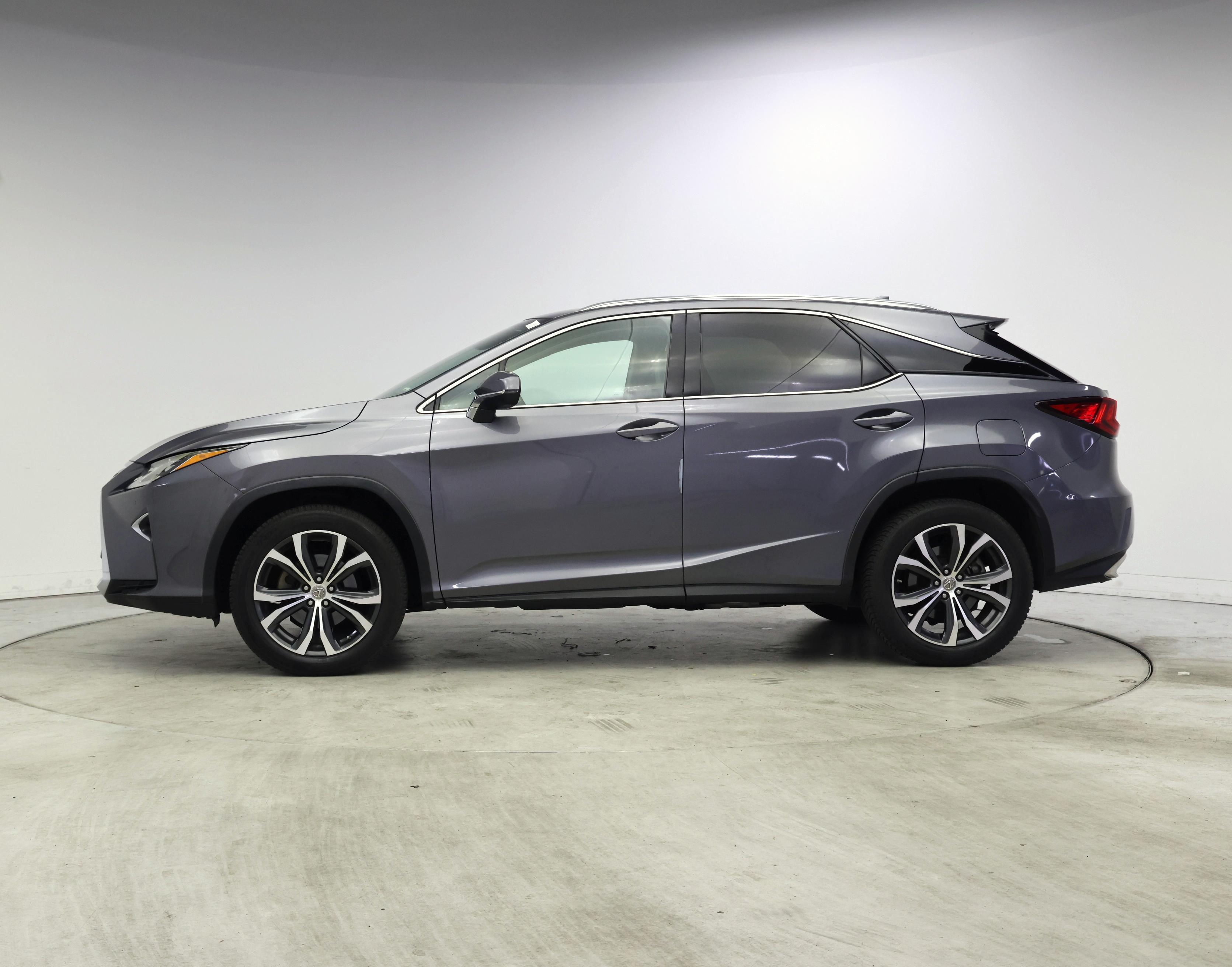 Thumbnail: 2017 Lexus RX - 3