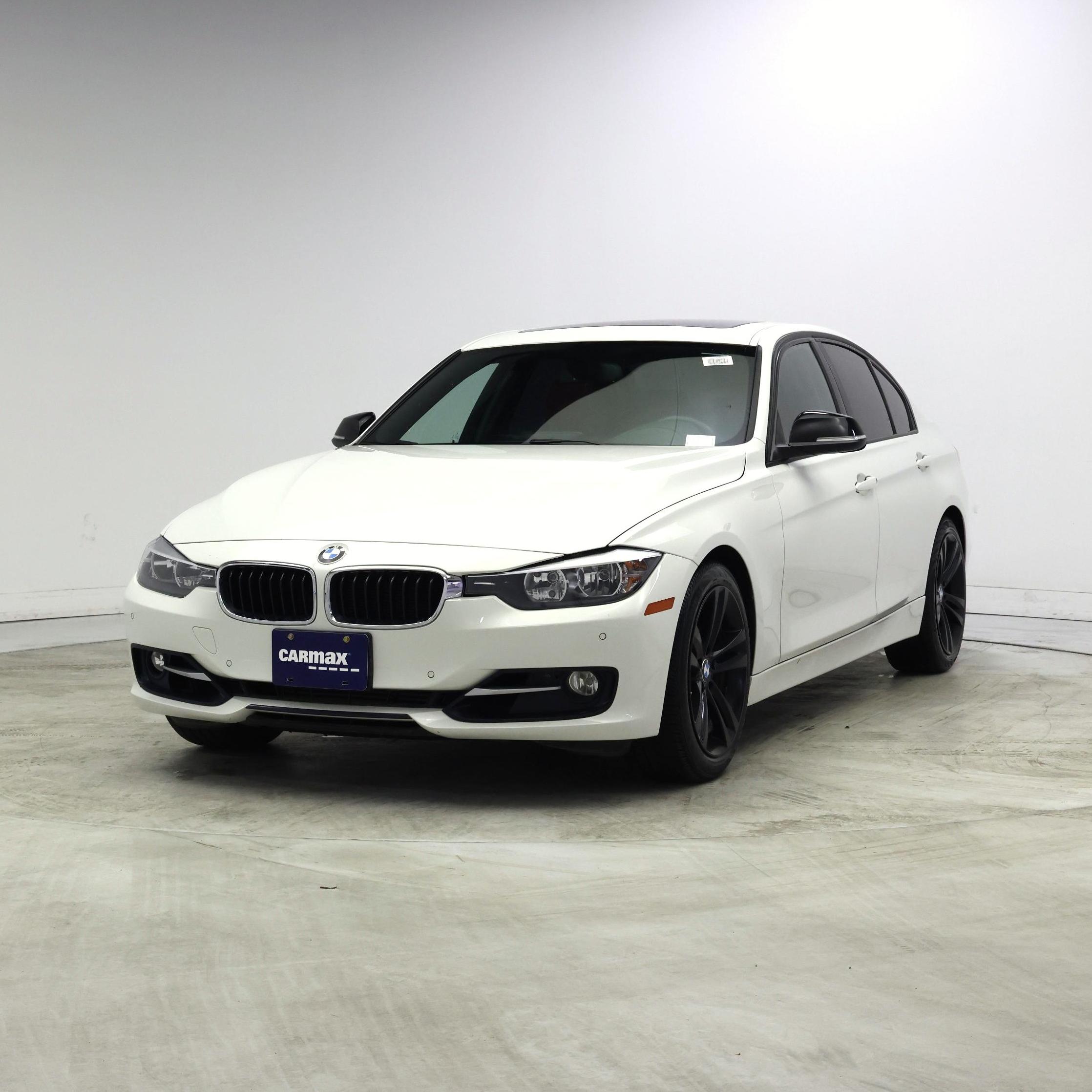 Thumbnail: 2015 BMW 3 Series - 4