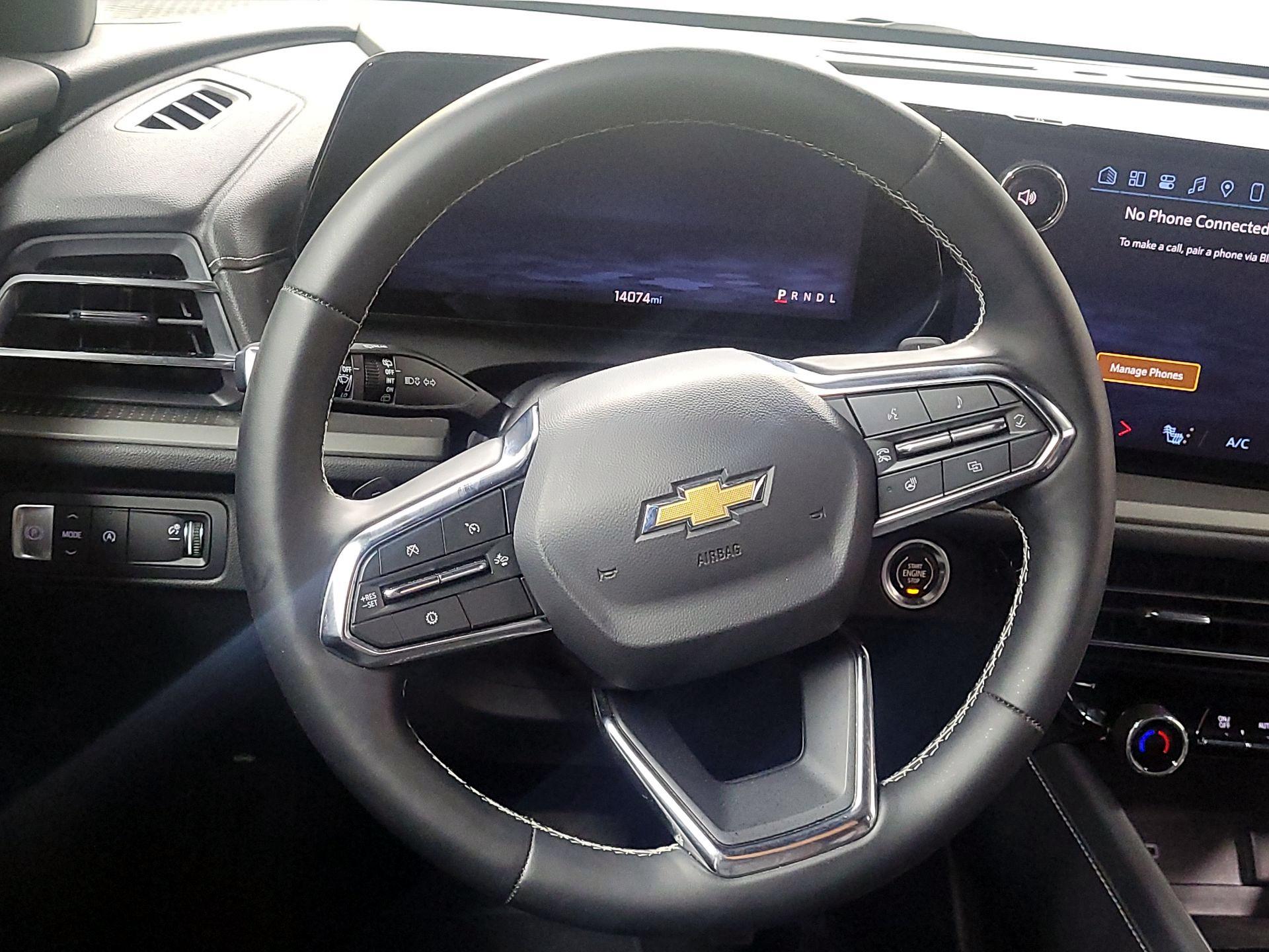 Thumbnail: 2025 Chevrolet Traverse - 10