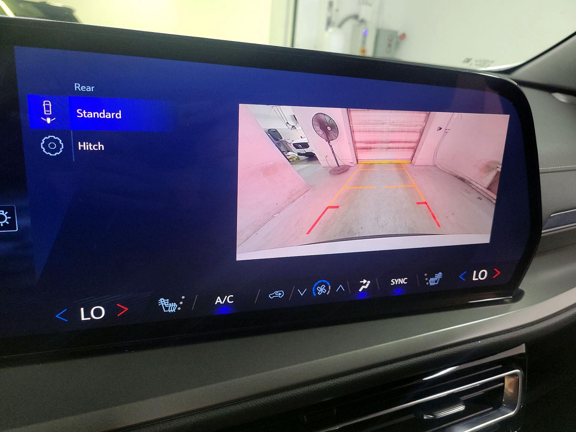 Thumbnail: 2025 Chevrolet Traverse - 13