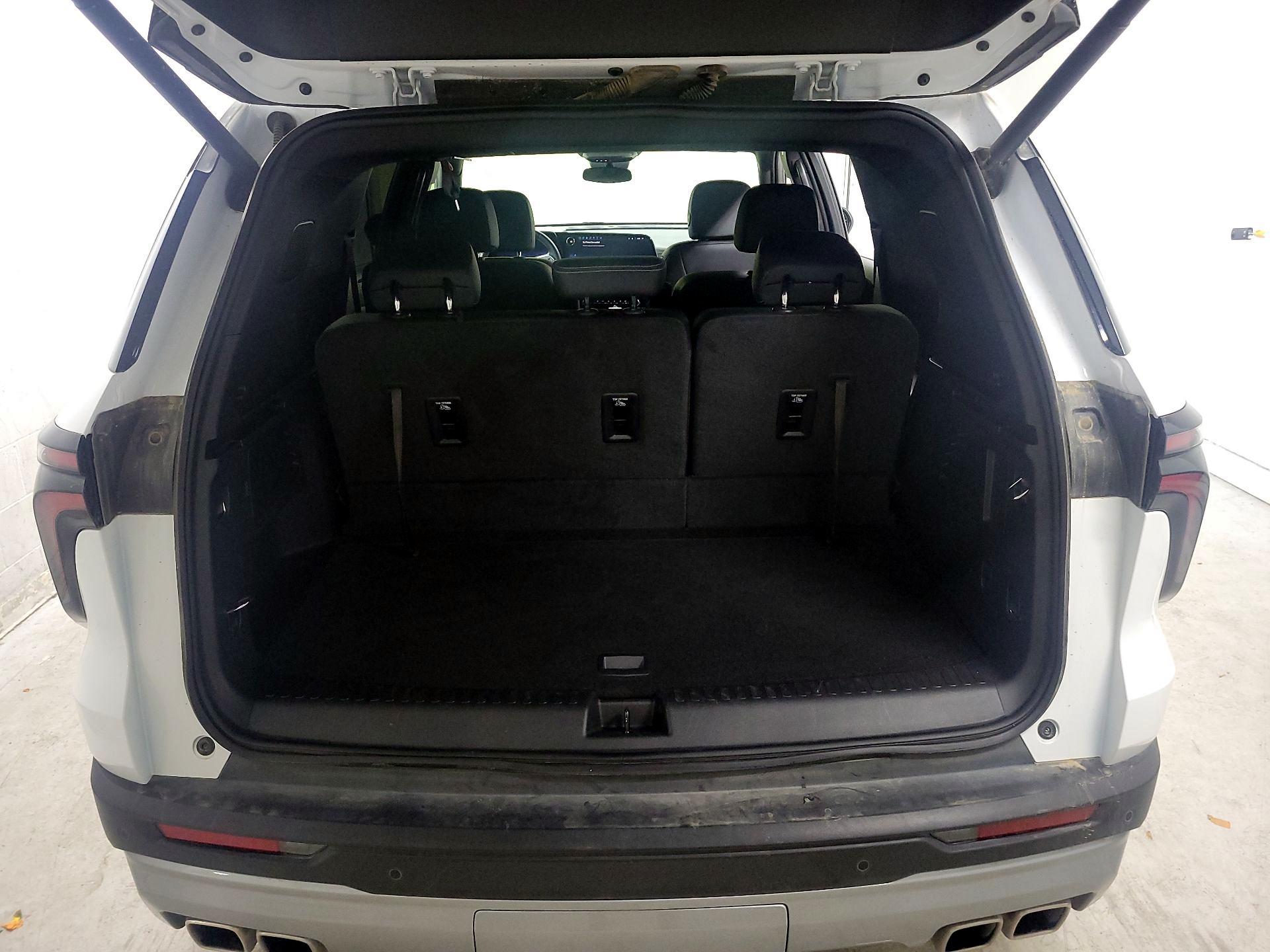 Thumbnail: 2025 Chevrolet Traverse - 17