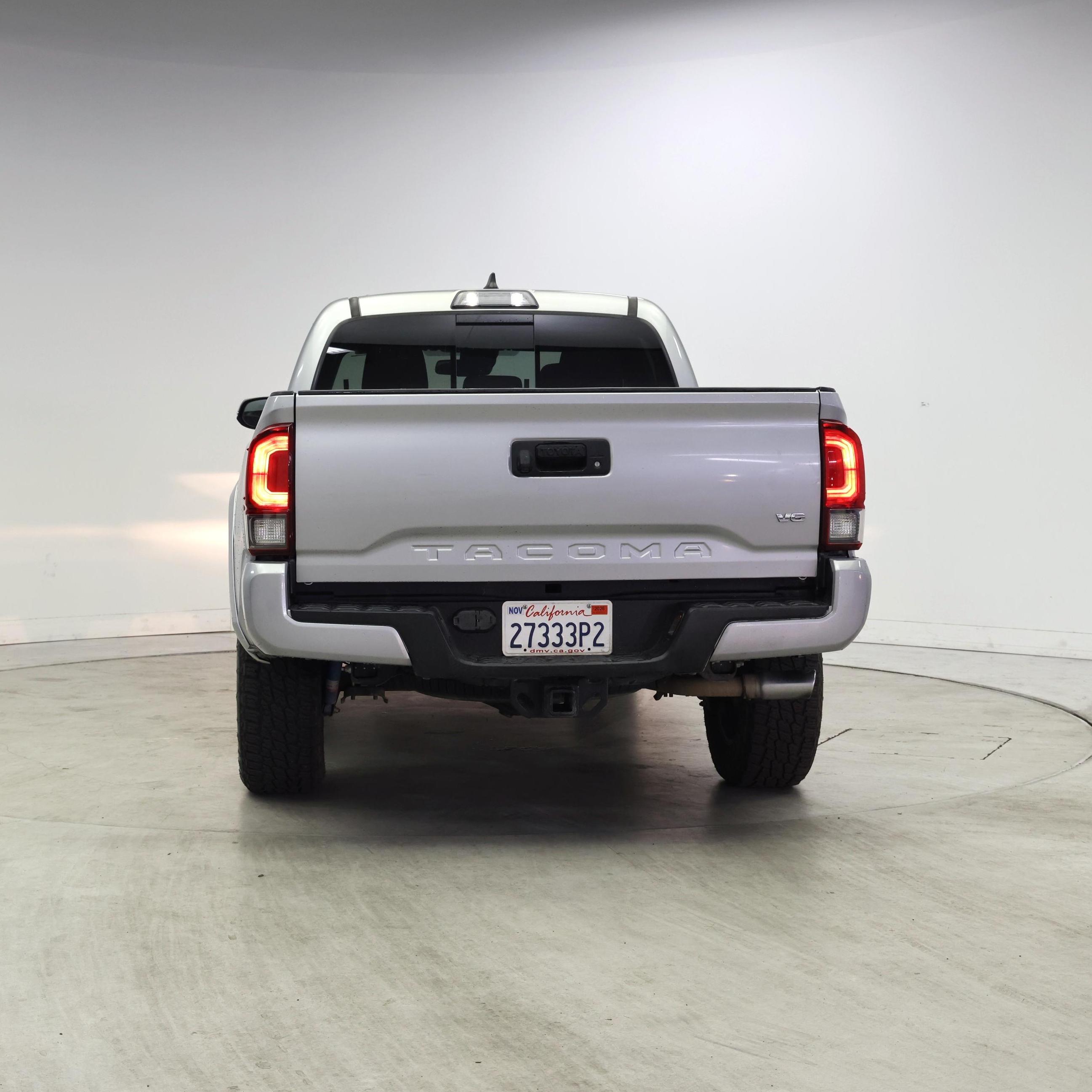 Thumbnail: 2019 Toyota Tacoma - 6