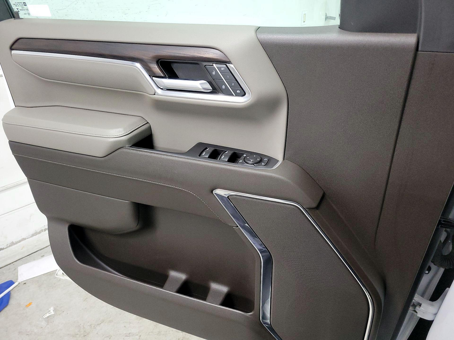 Thumbnail: 2024 GMC Sierra 1500 - 12