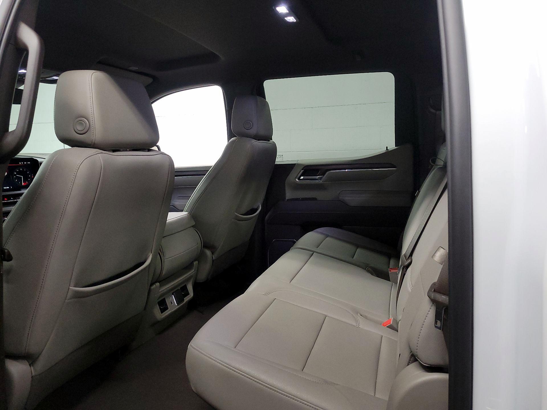 Thumbnail: 2024 GMC Sierra 1500 - 18