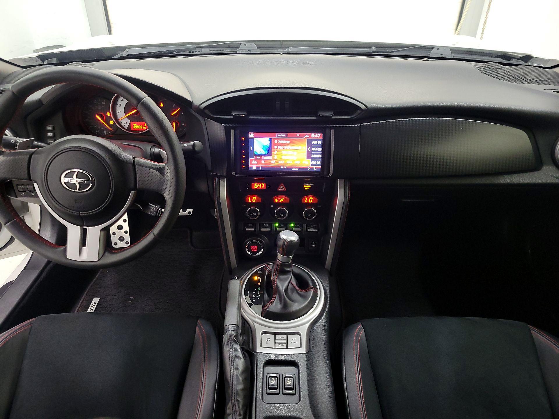 Thumbnail: 2014 Scion FR-S - 9