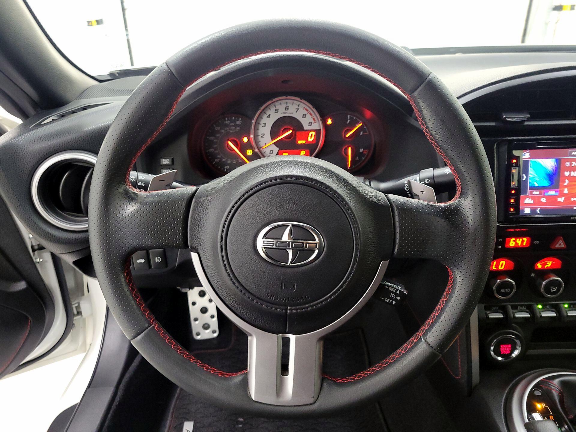 Thumbnail: 2014 Scion FR-S - 10