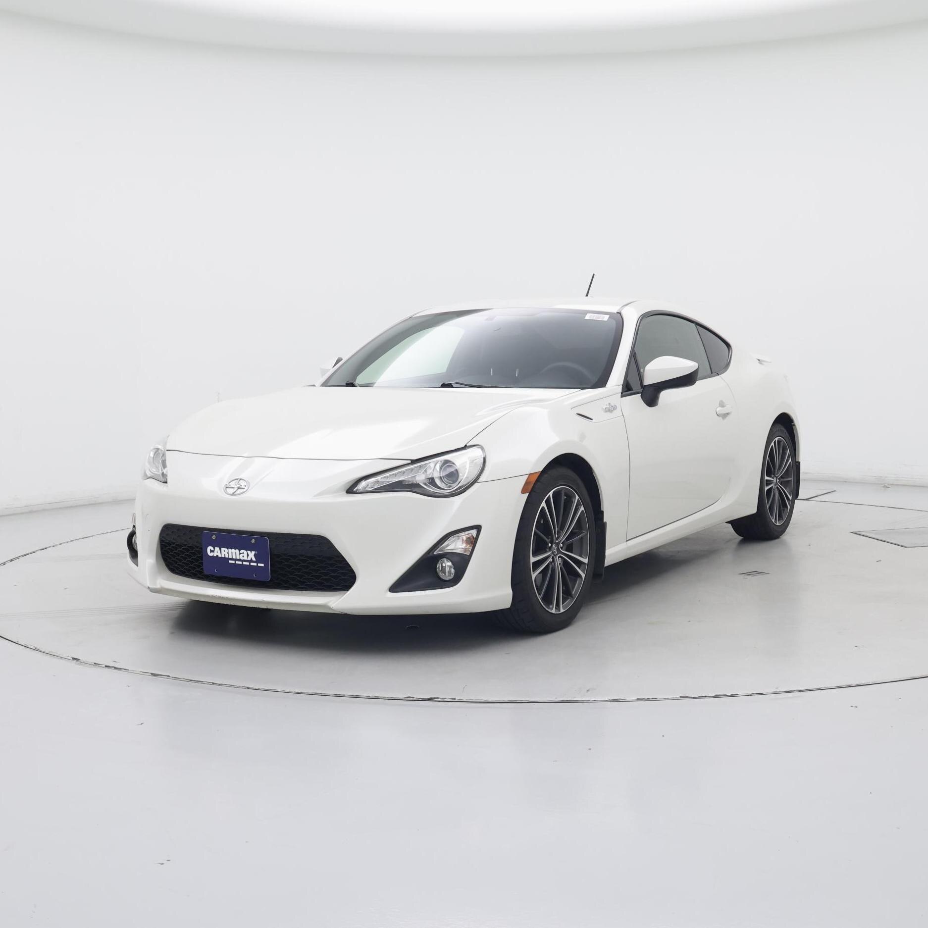 Thumbnail: 2014 Scion FR-S - 4