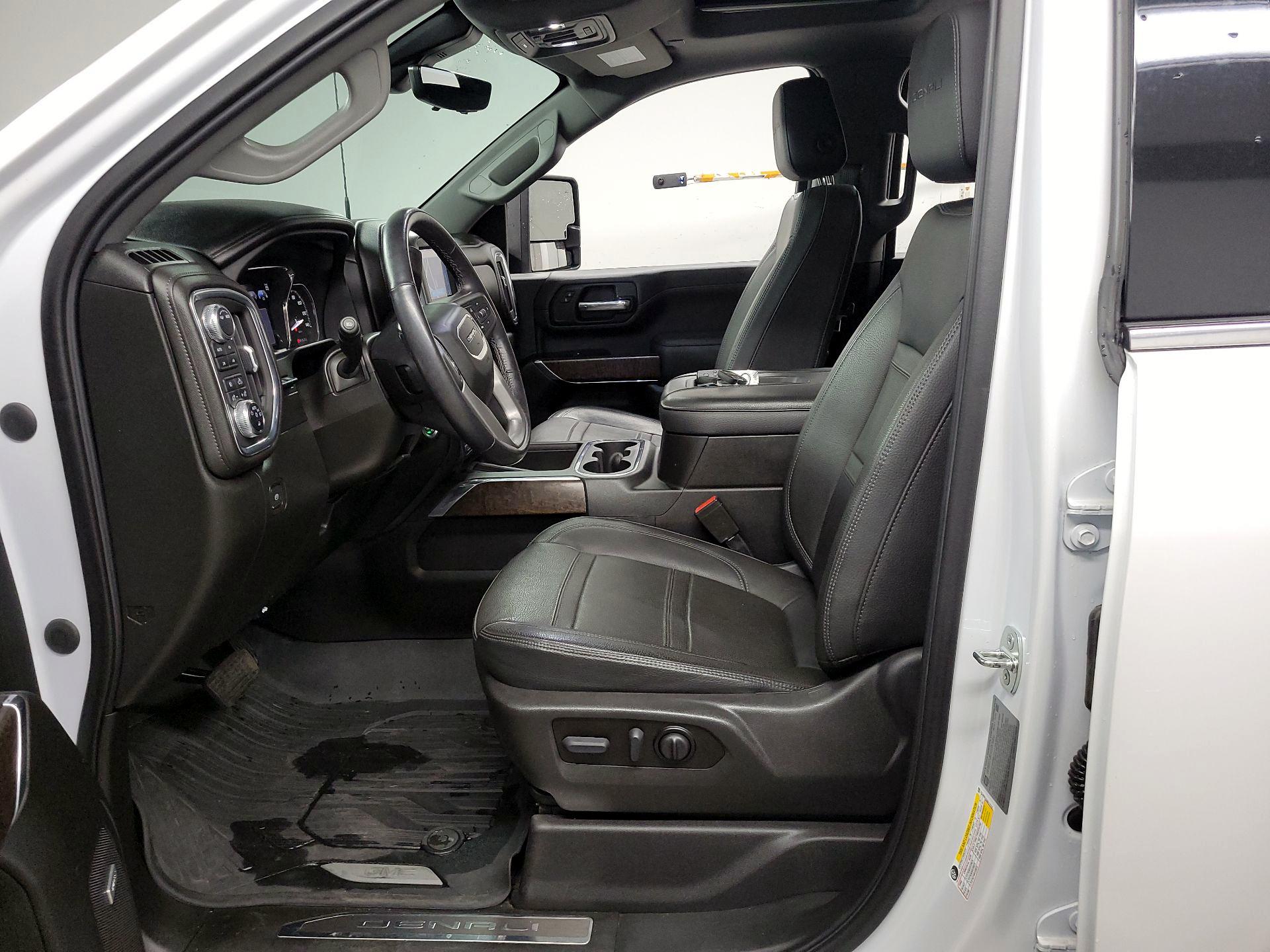 Thumbnail: 2022 GMC Sierra 2500 - 11