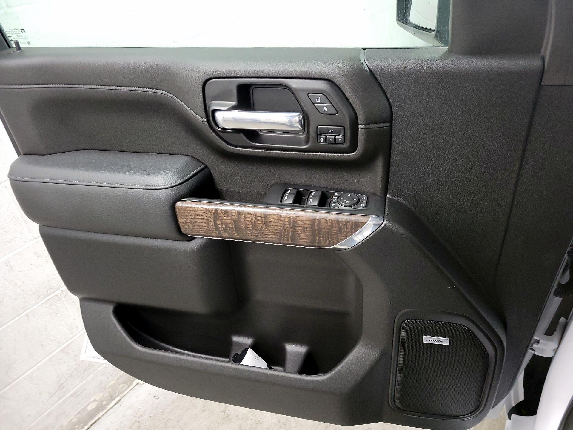 Thumbnail: 2022 GMC Sierra 2500 - 12