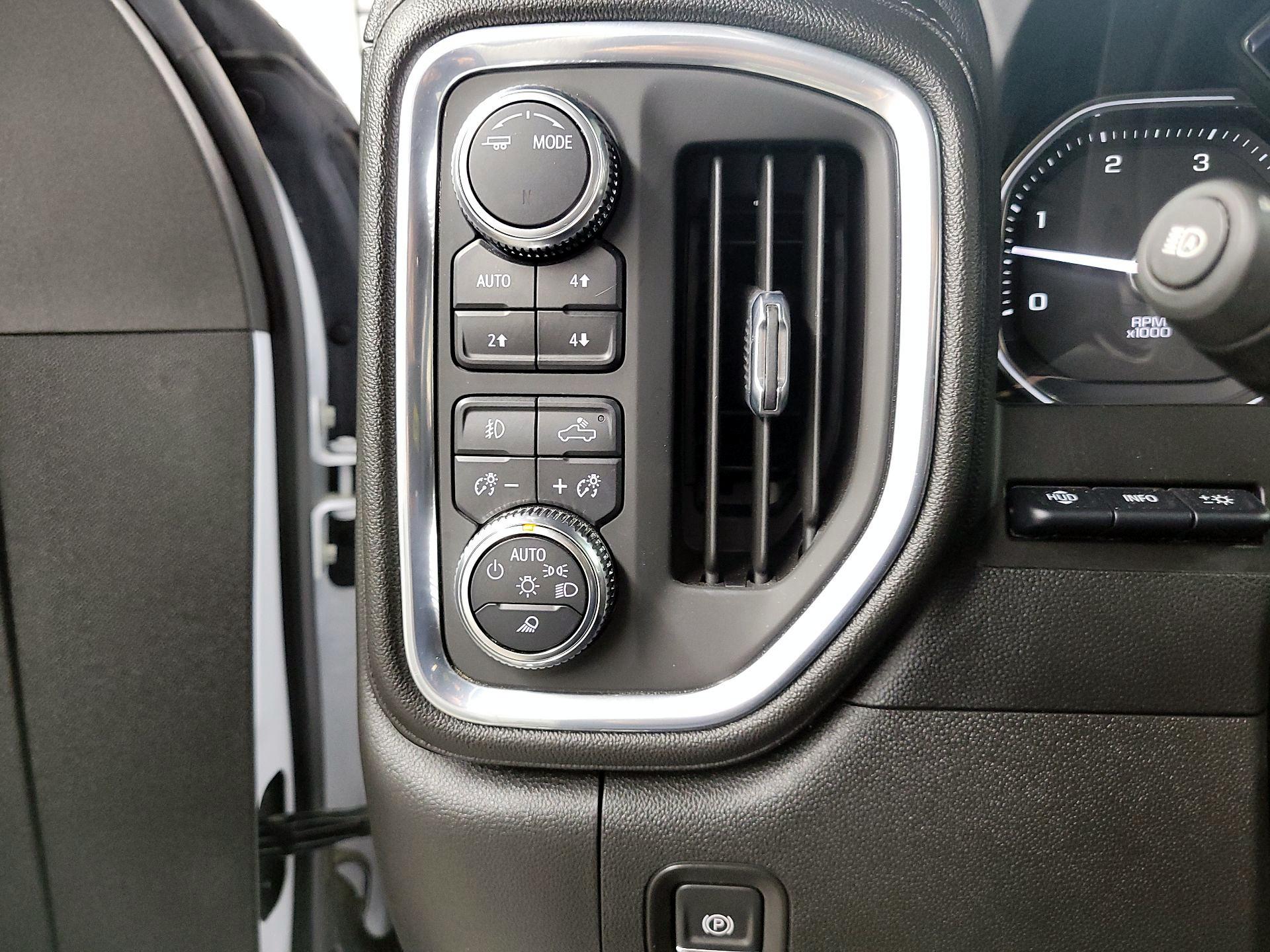 Thumbnail: 2022 GMC Sierra 2500 - 13