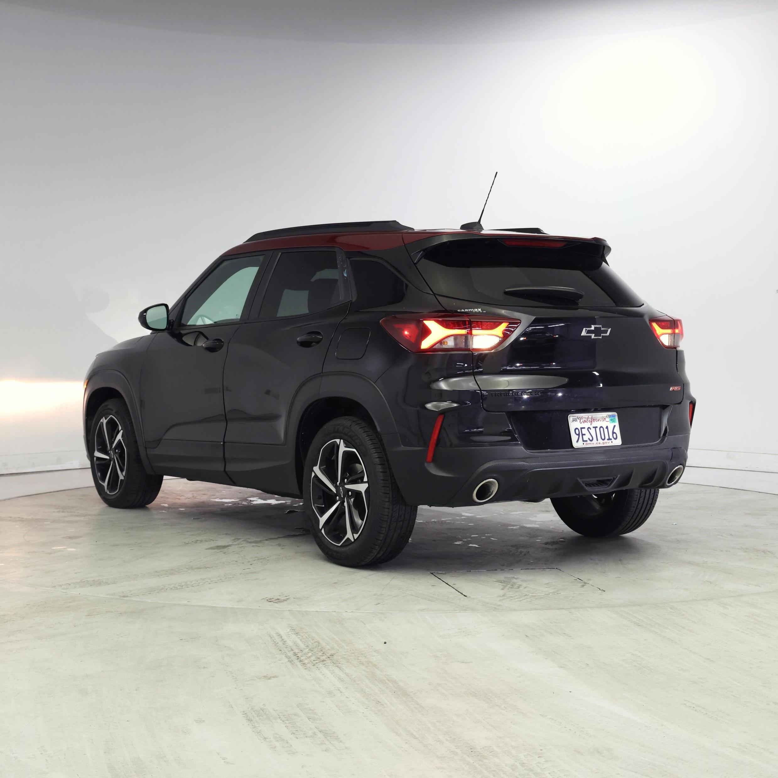 Thumbnail: 2023 Chevrolet TrailBlazer - 2