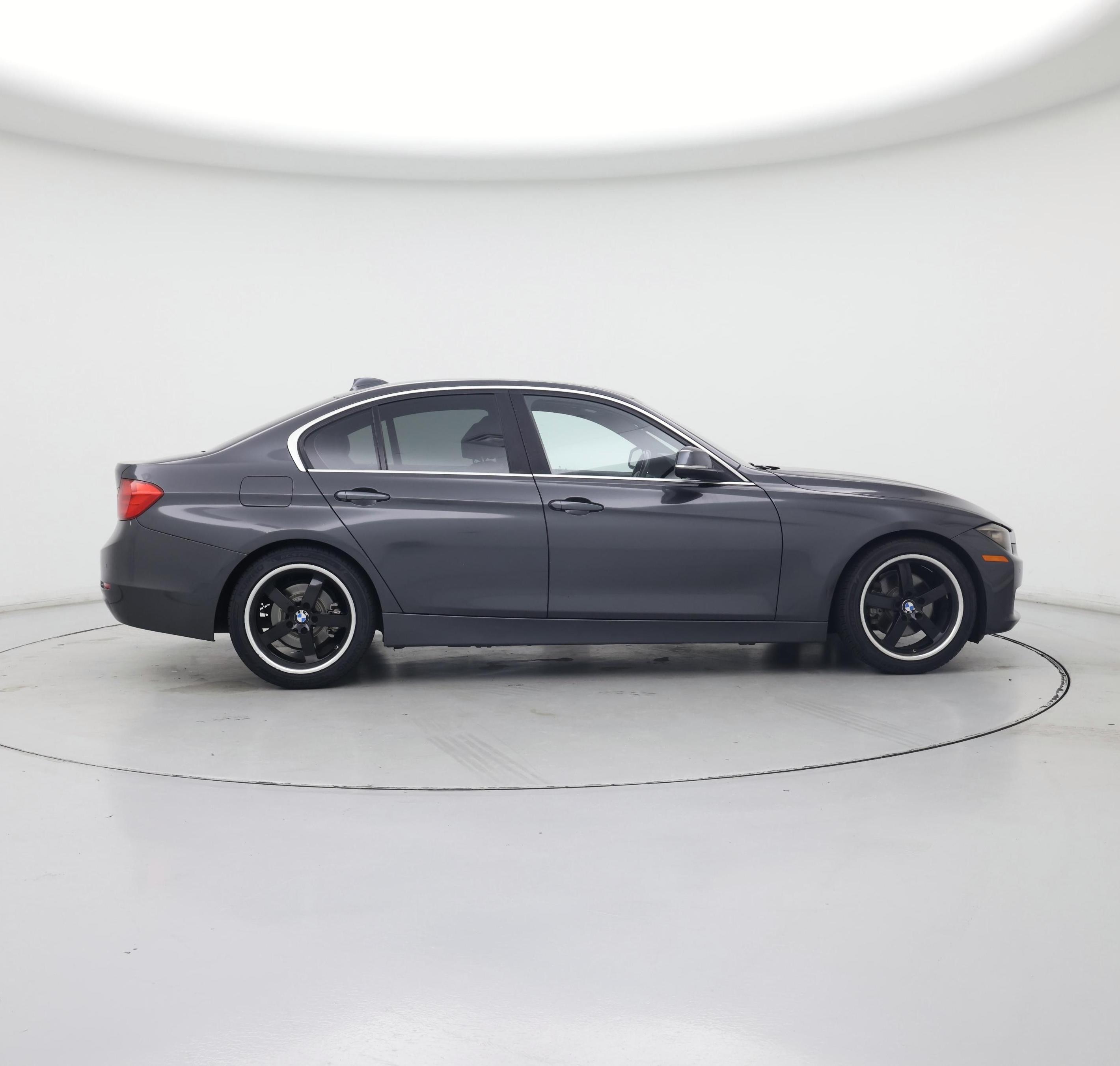 Thumbnail: 2015 BMW 3 Series - 7