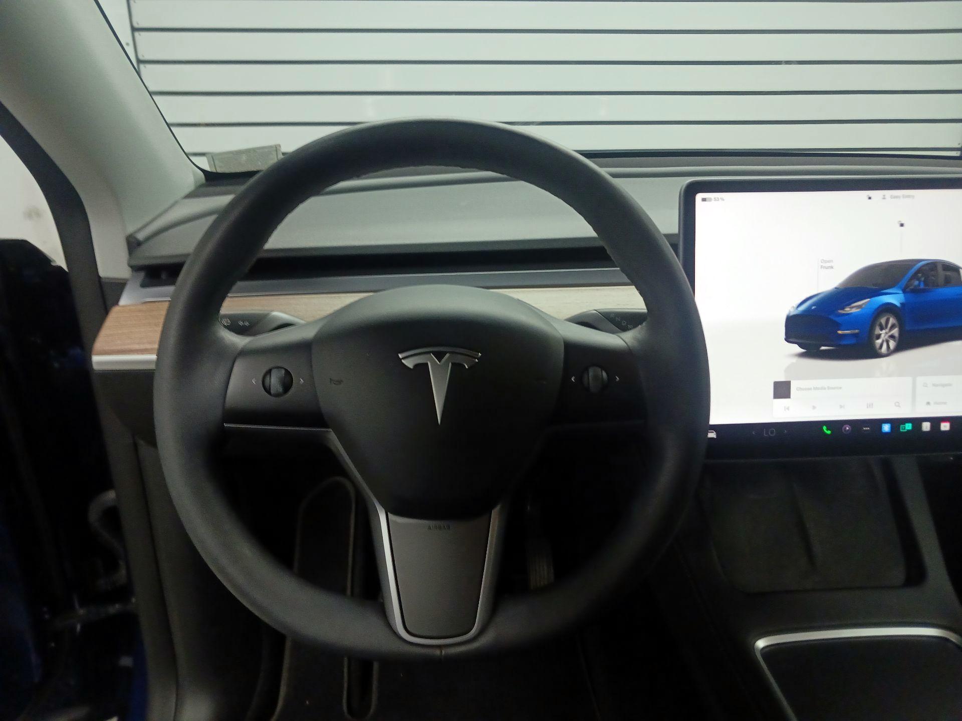 Thumbnail: 2022 Tesla Model Y - 10