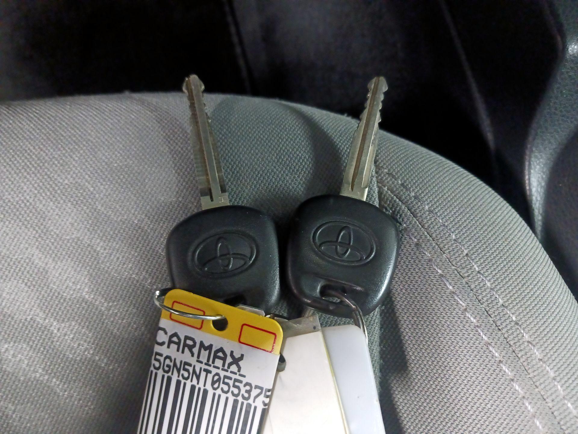 Thumbnail: 2022 Toyota Tacoma - 18