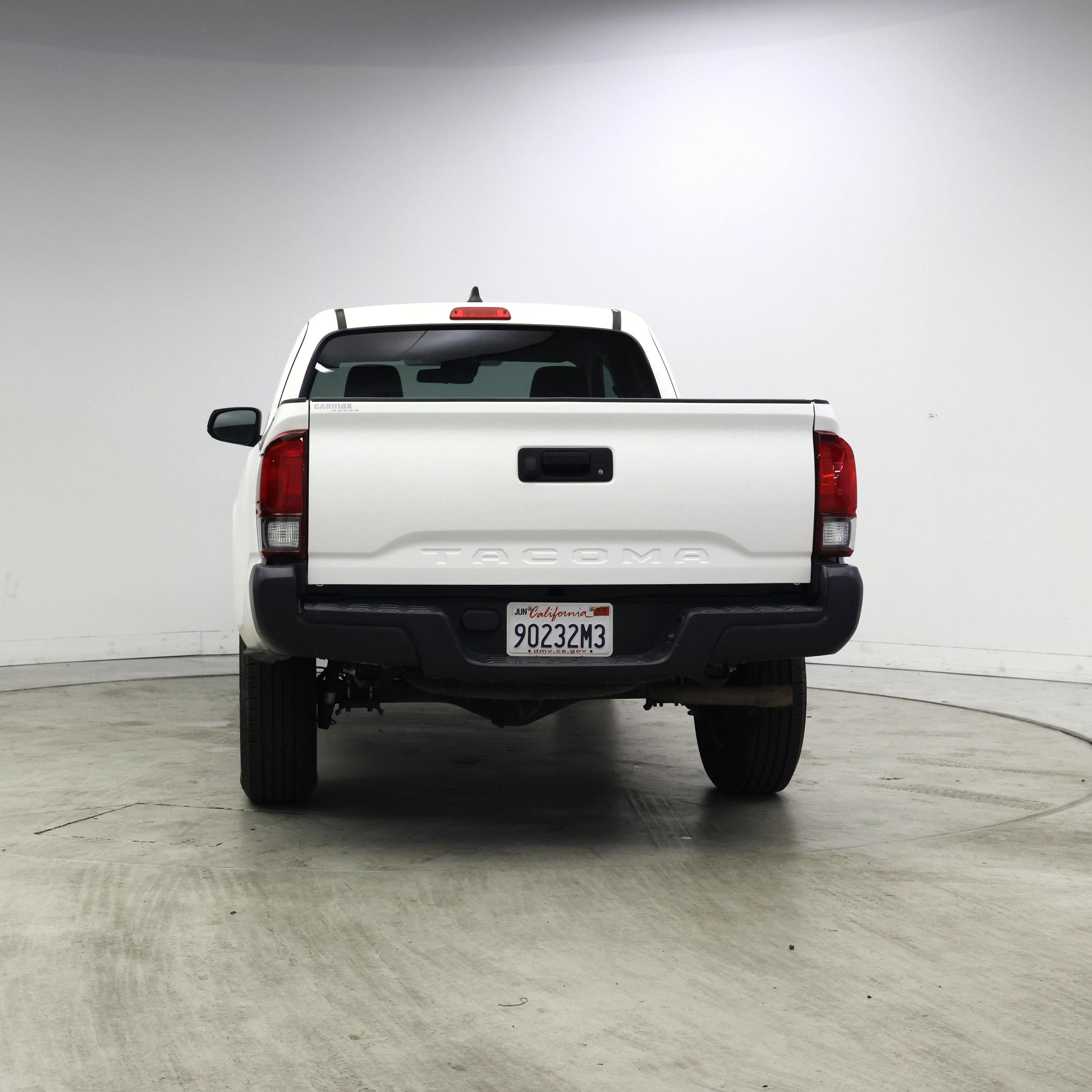 Thumbnail: 2022 Toyota Tacoma - 6