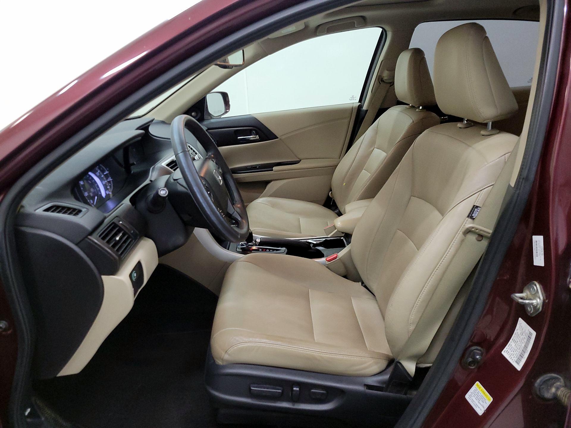 Thumbnail: 2015 Honda Accord - 9