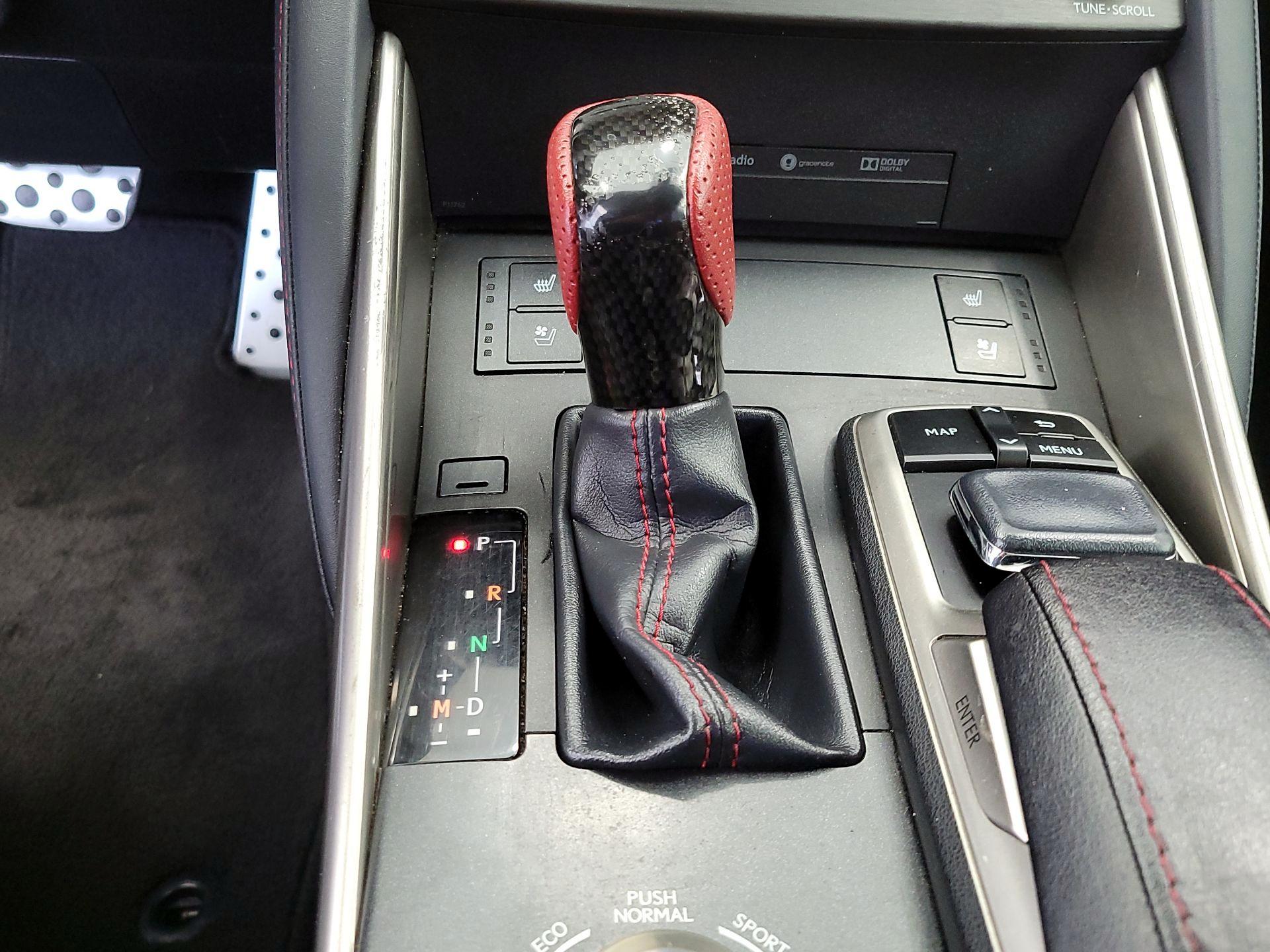 Thumbnail: 2019 Lexus IS - 18