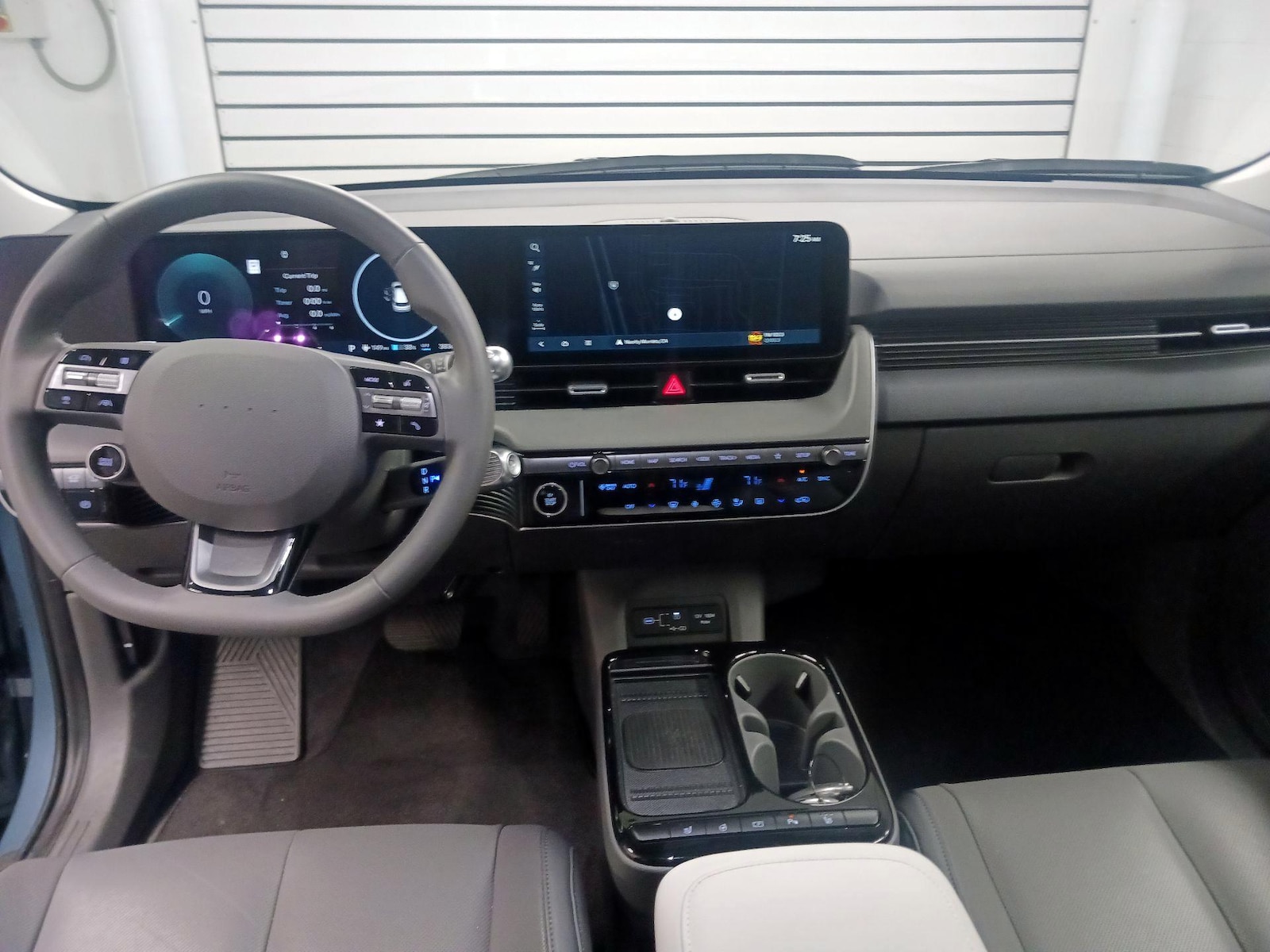 2025 Hyundai IONIQ 5 SEL - Photo 10