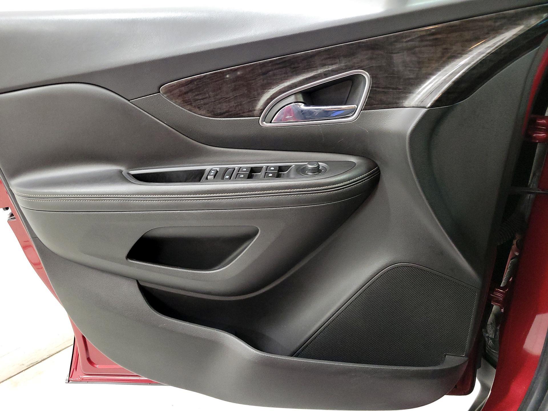 Thumbnail: 2016 Buick Encore - 12