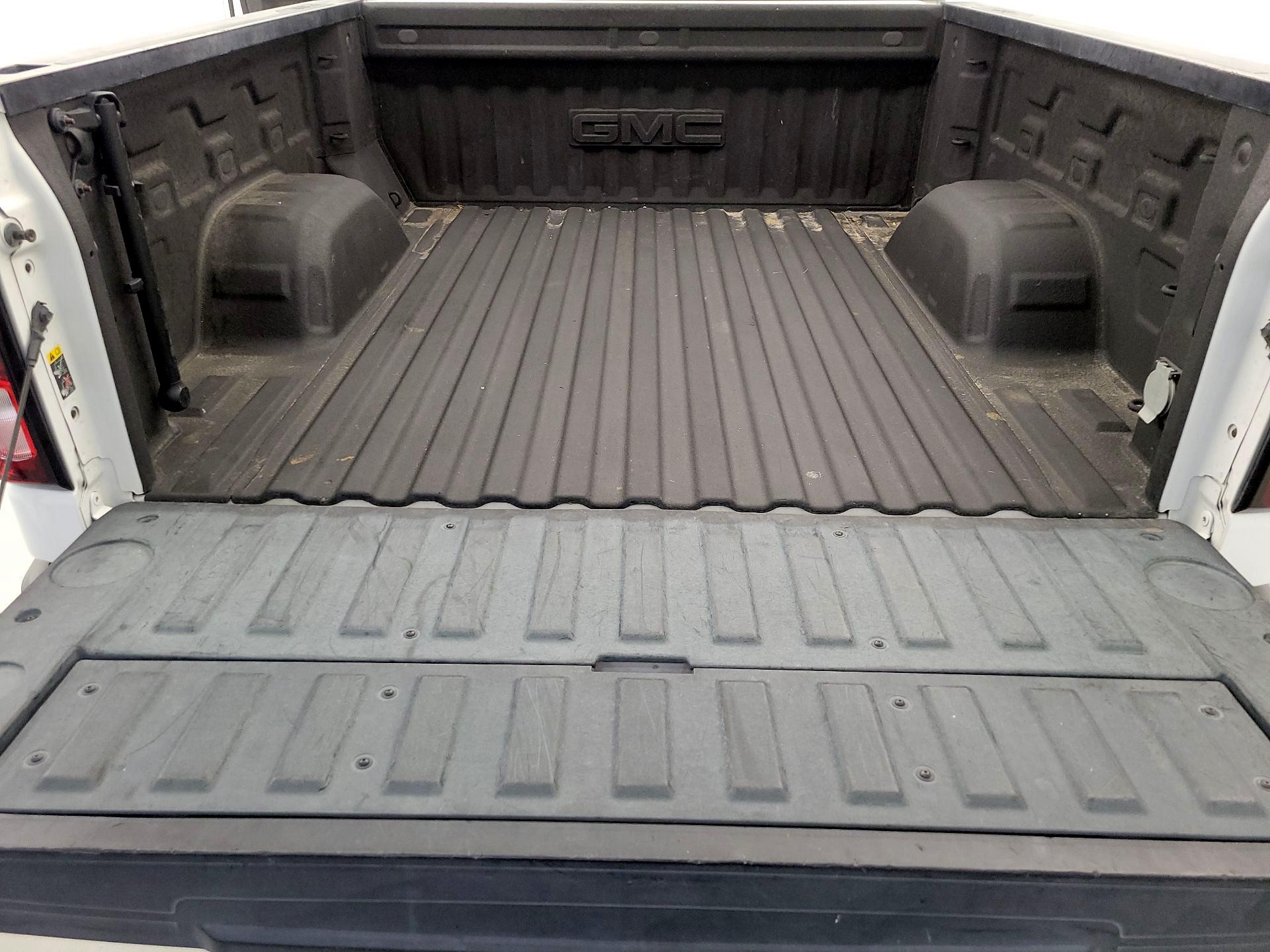 Thumbnail: 2021 GMC Sierra 1500 - 18