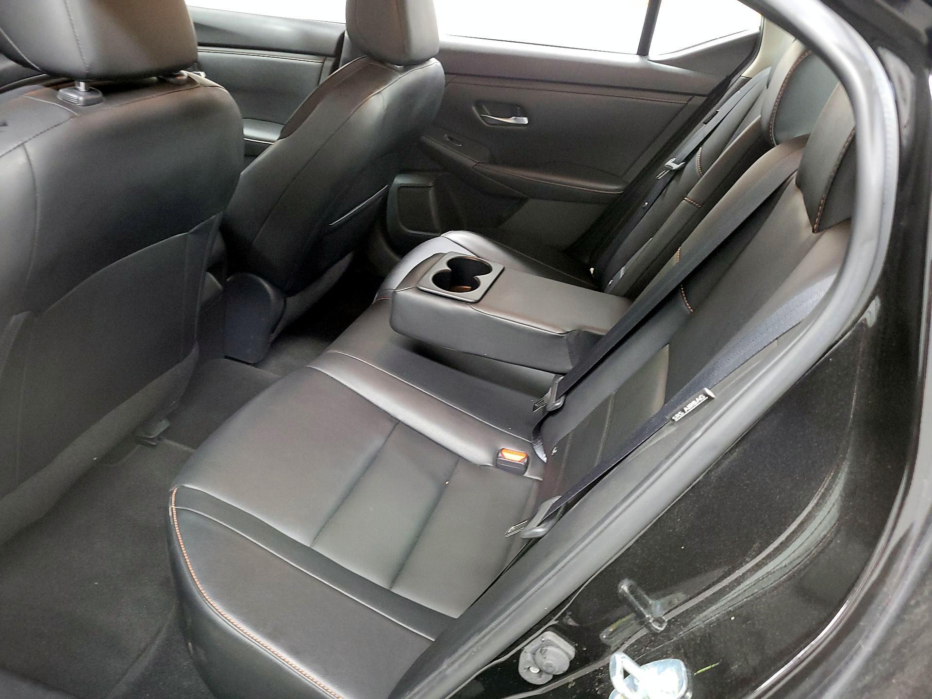 Thumbnail: 2023 Nissan Sentra - 17