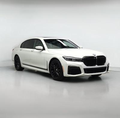 2022 BMW 740 I