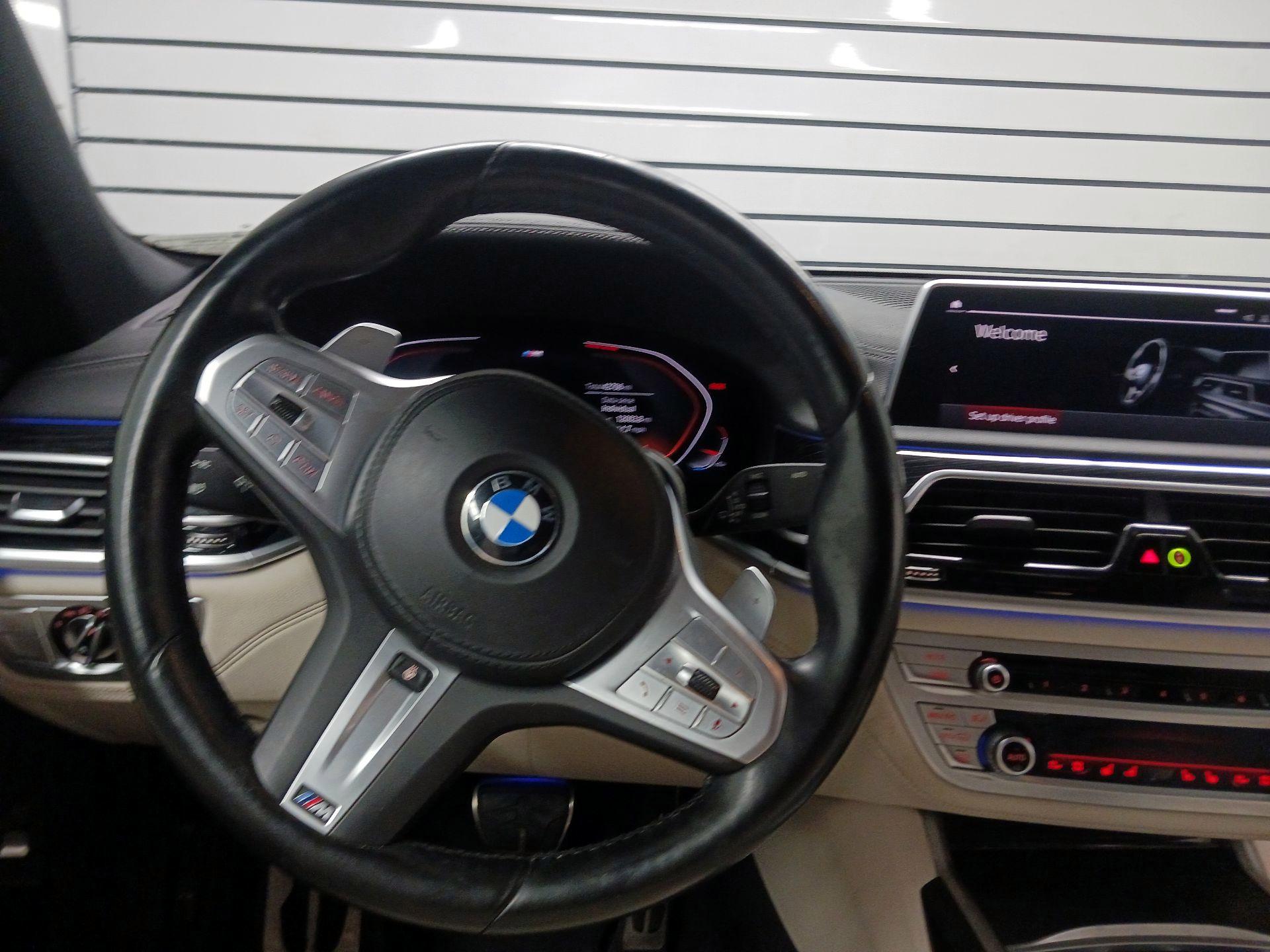 Thumbnail: 2022 BMW 7 Series - 10