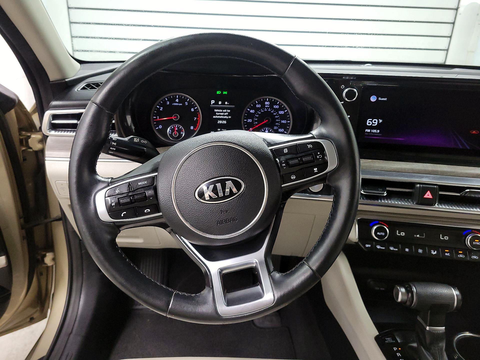 Thumbnail: 2021 Kia K5 - 10